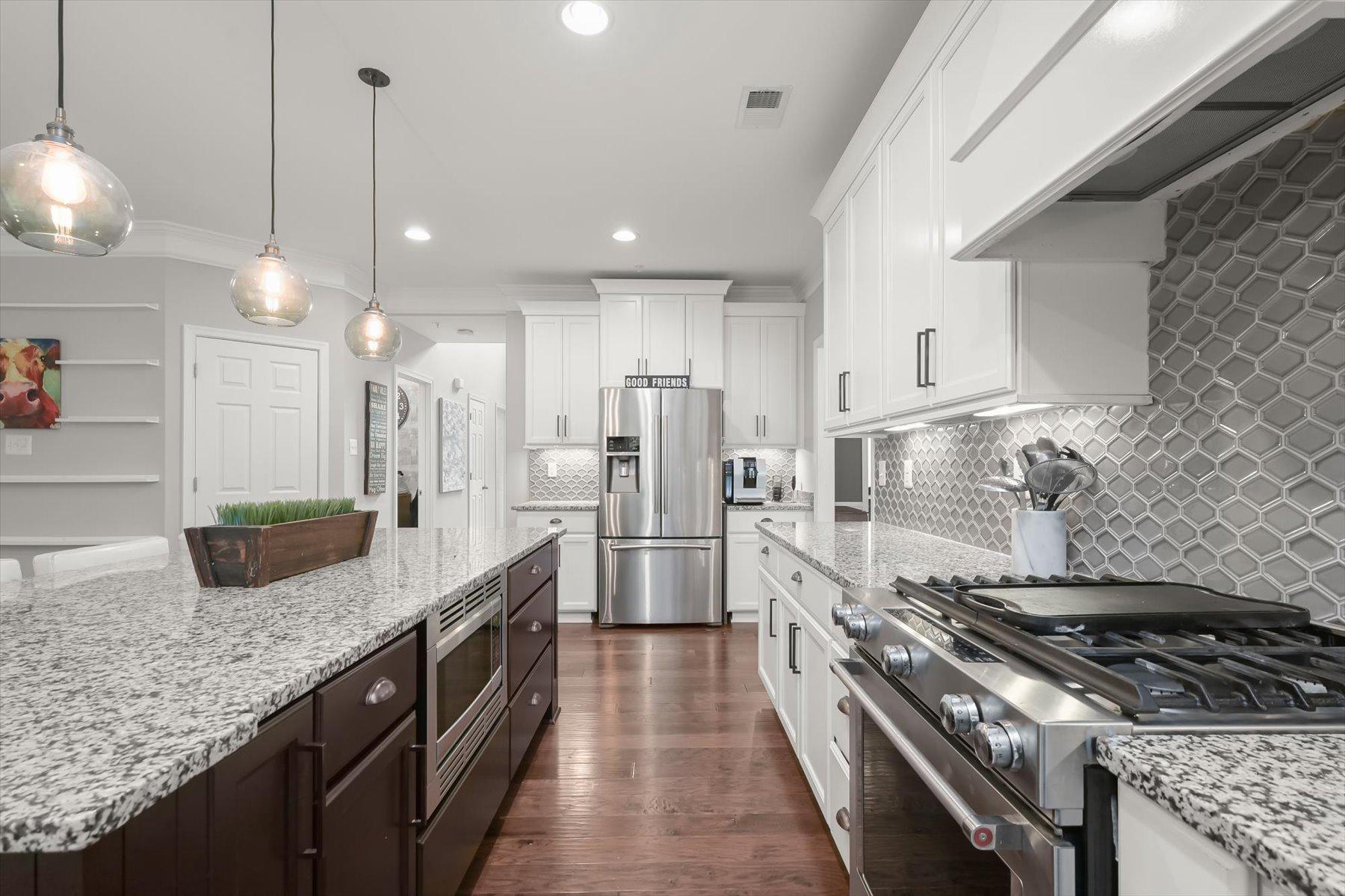 MARSHALEE ESTATES - Residential