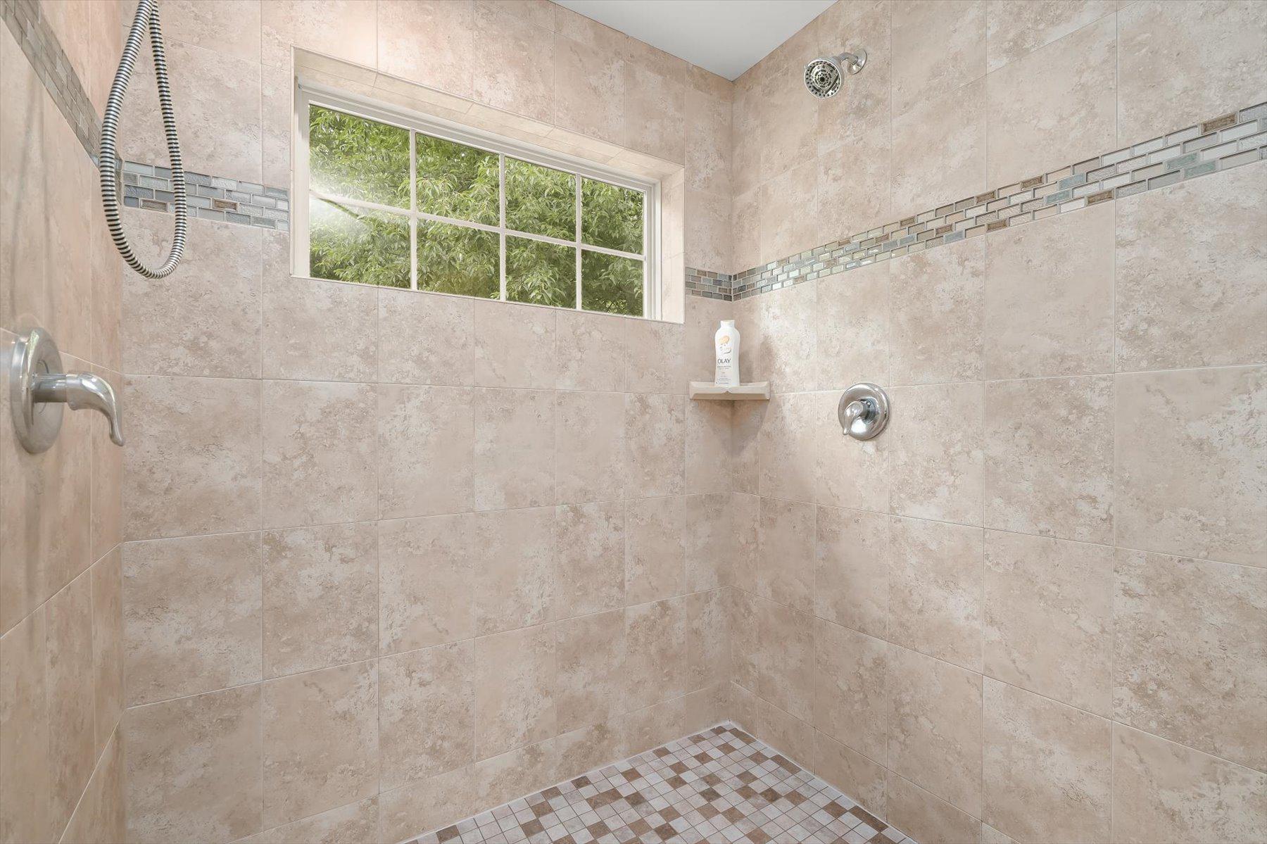 MARSHALEE ESTATES - Residential