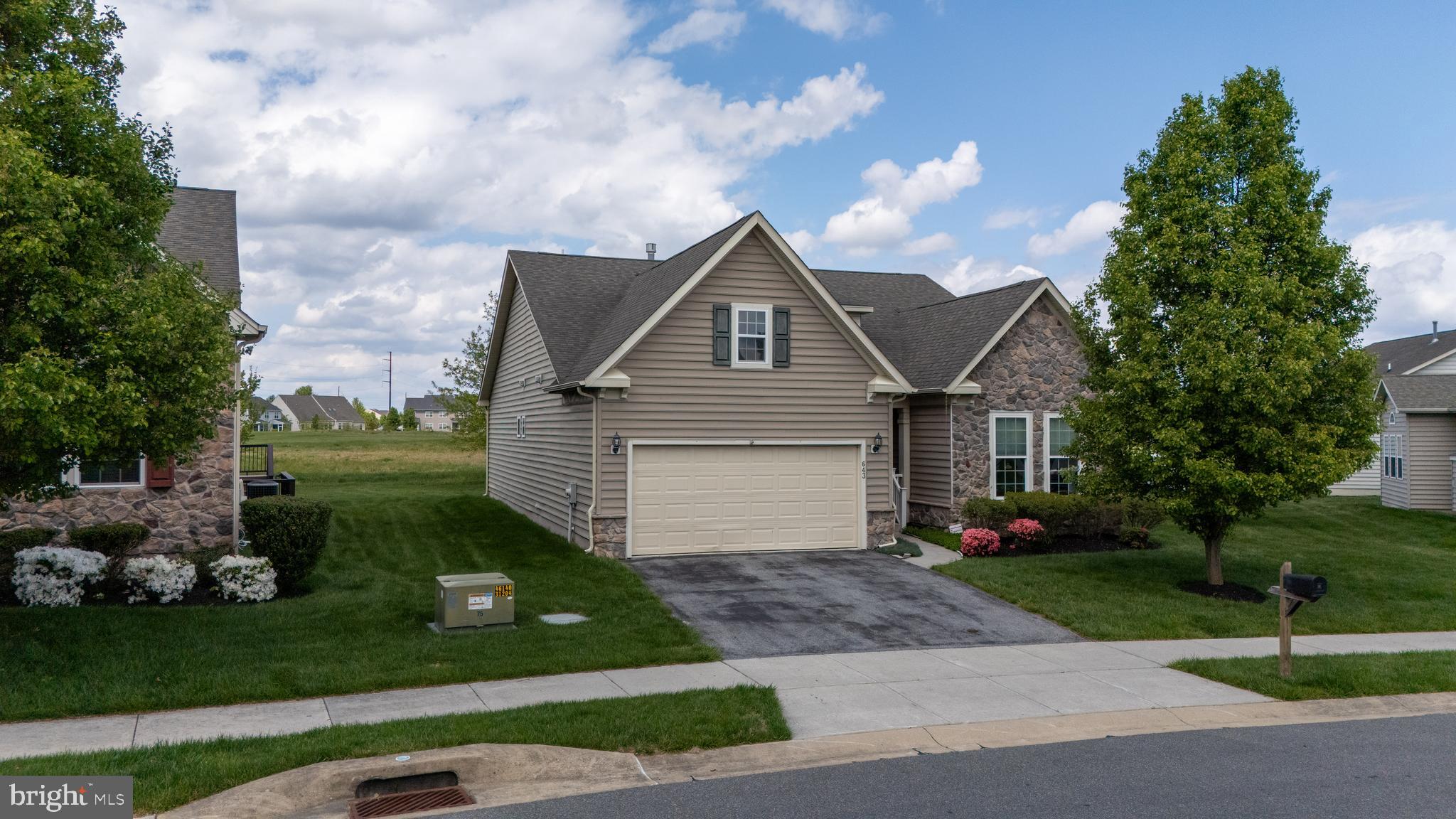 LEGACY AT ODESSA NATIONAL - Residential