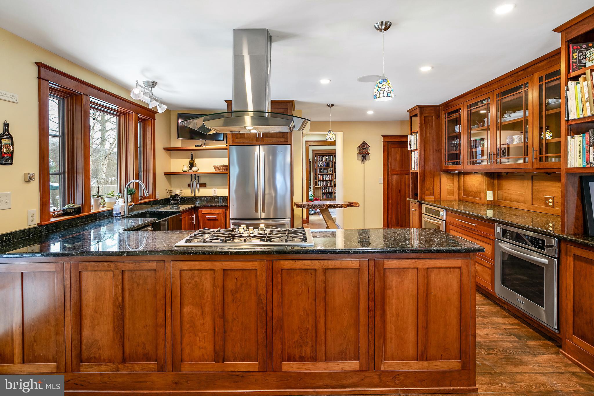 RIDGEWOOD VILLAGE - Residential