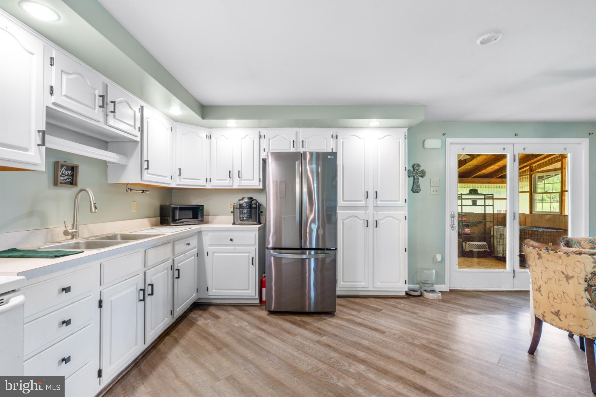 LEISURE ACRES - Residential