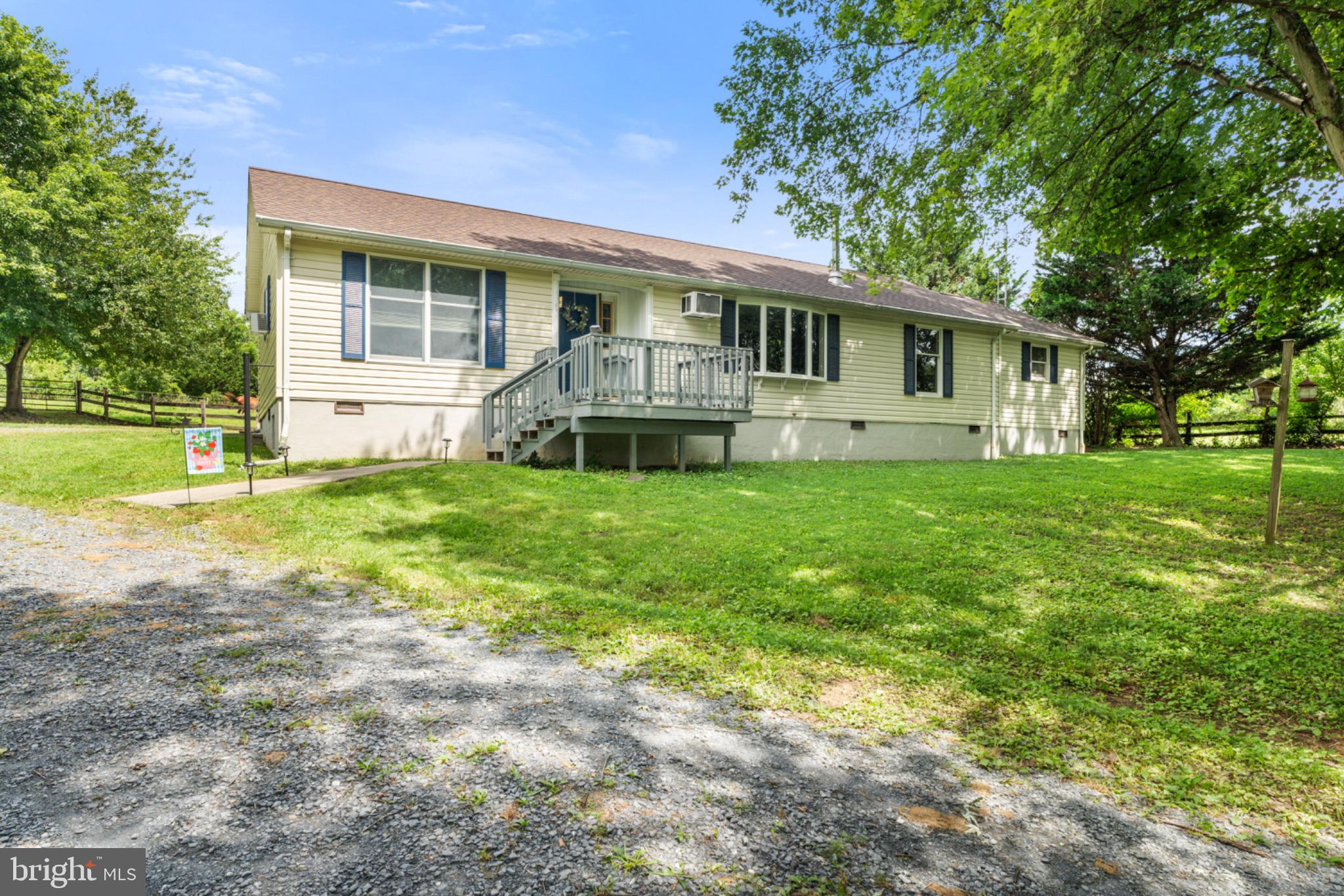 LEISURE ACRES - Residential