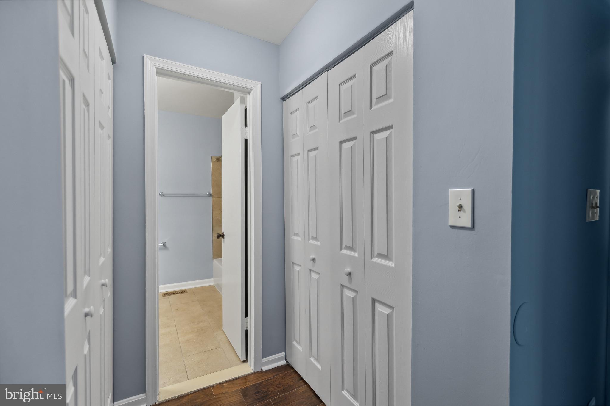 GLENSFORD CONDO - Residential
