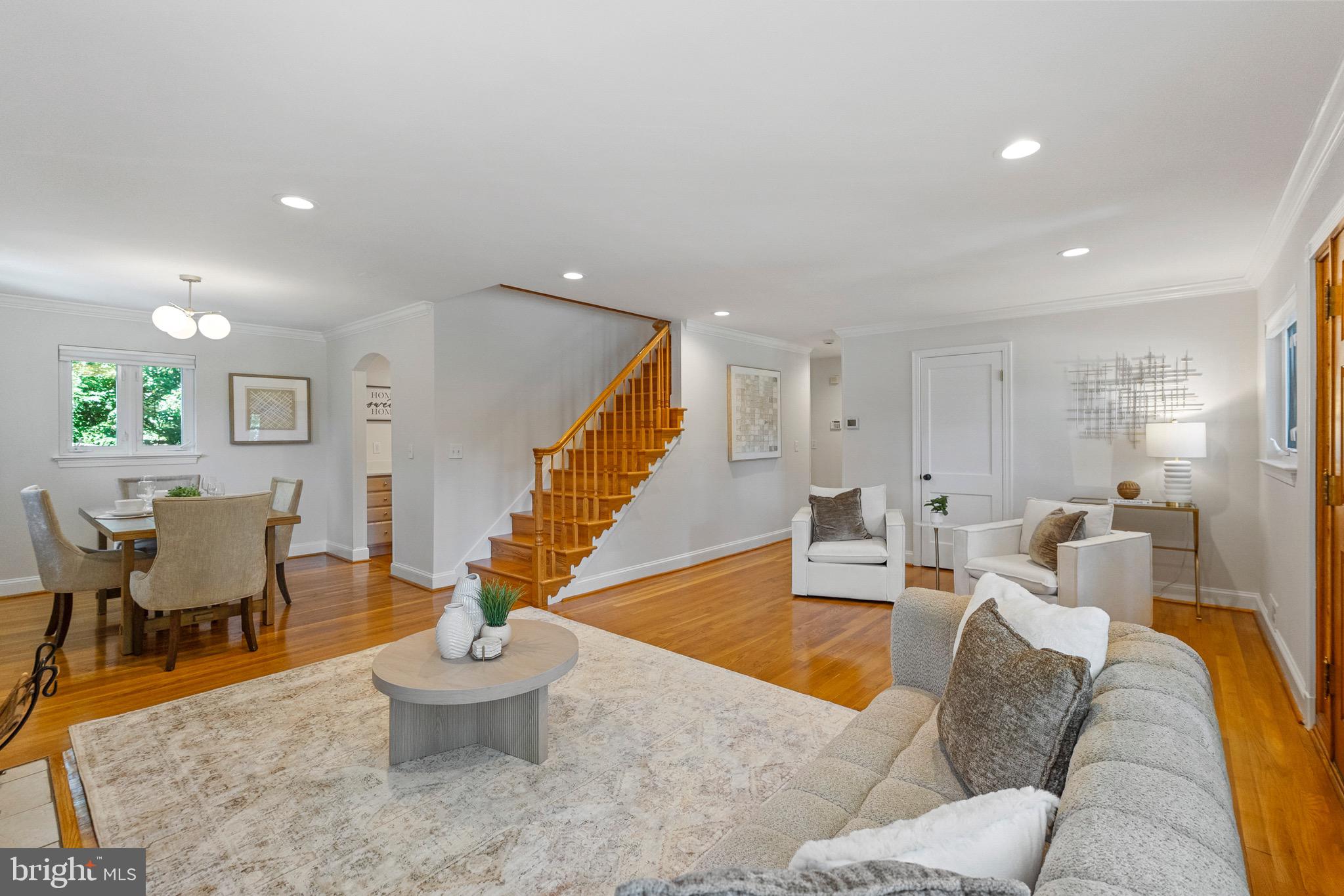 STONELEIGH - Residential