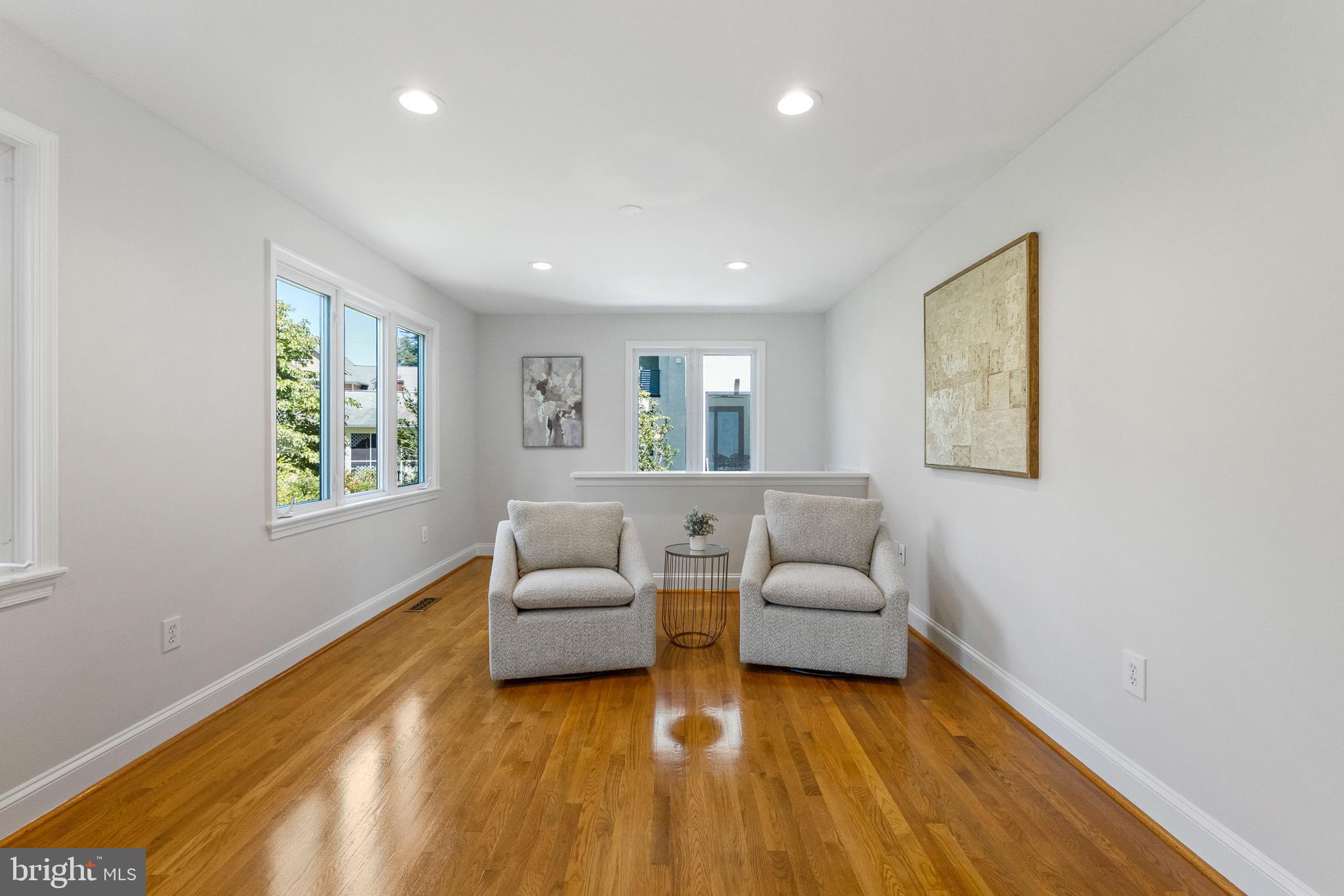 STONELEIGH - Residential