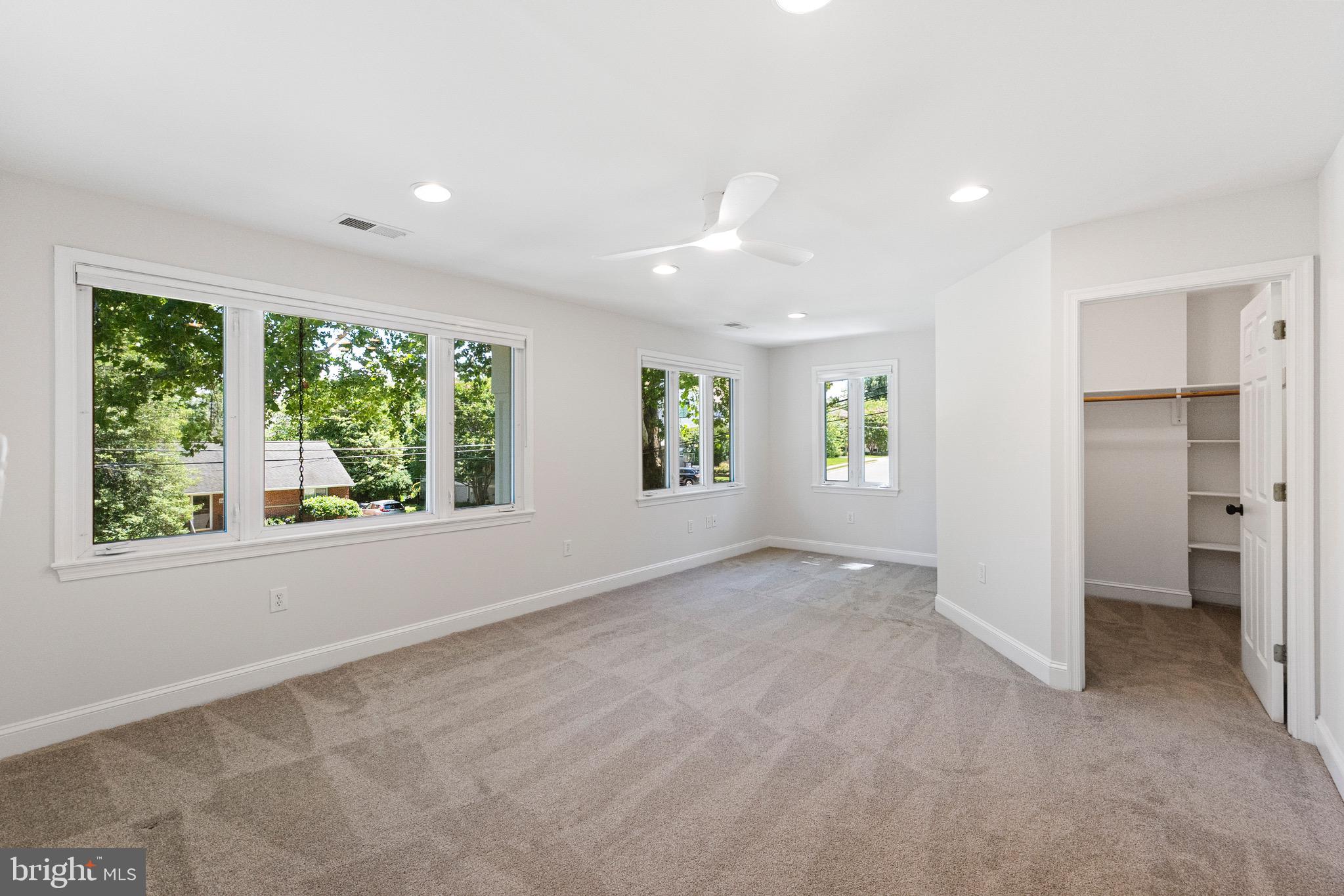 STONELEIGH - Residential