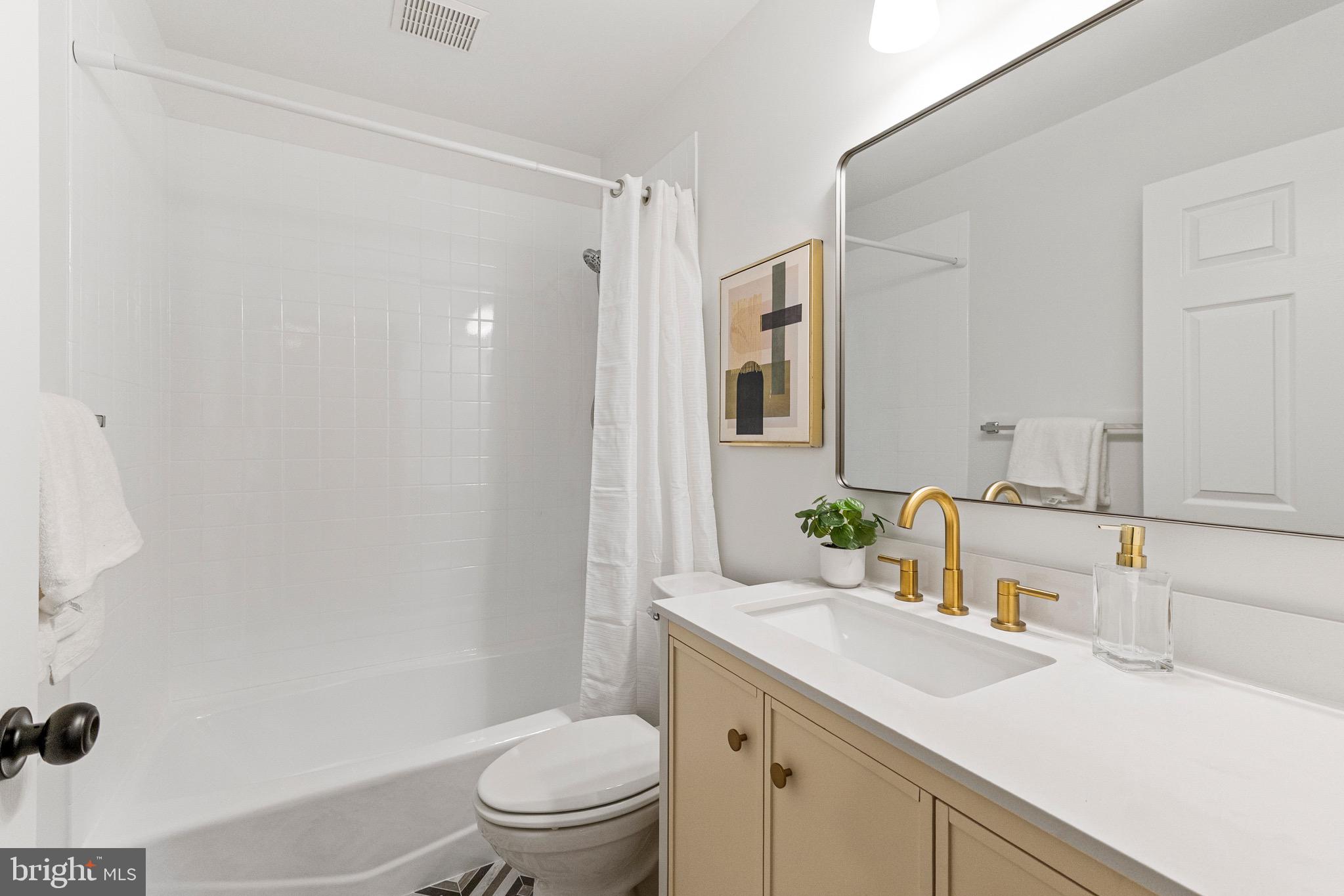 STONELEIGH - Residential