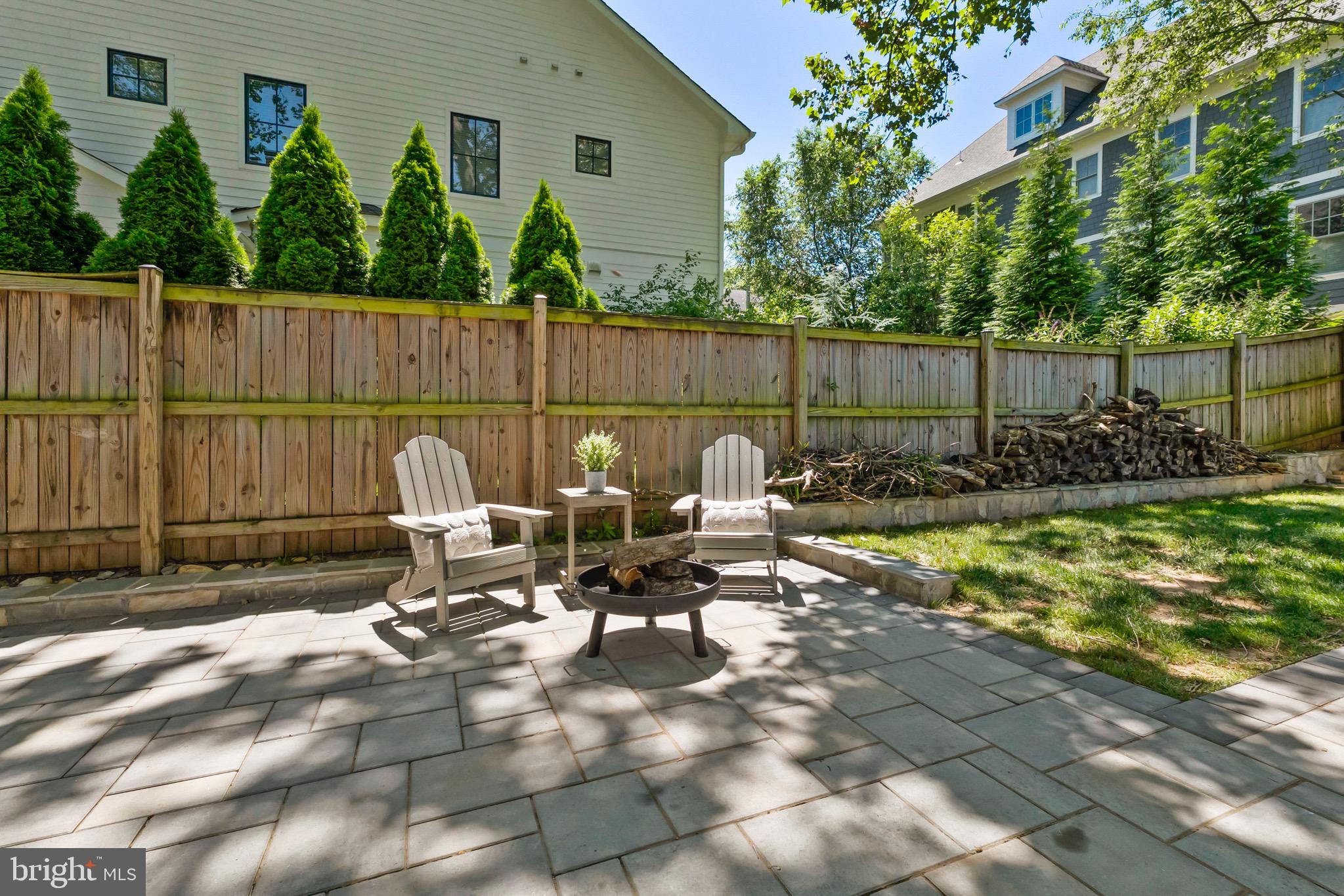 STONELEIGH - Residential