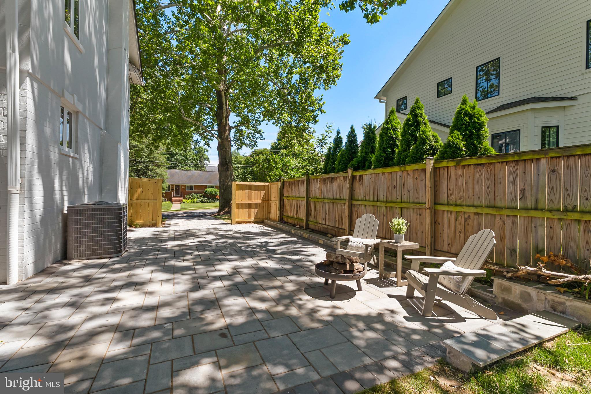 STONELEIGH - Residential