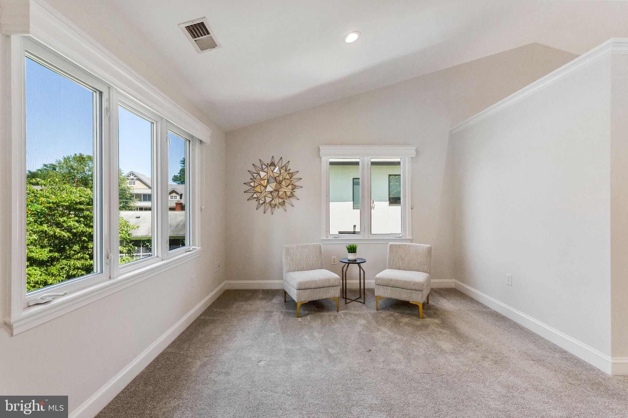 STONELEIGH - Residential