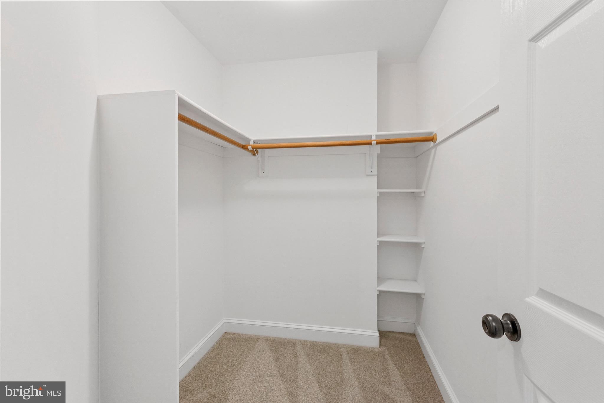 STONELEIGH - Residential