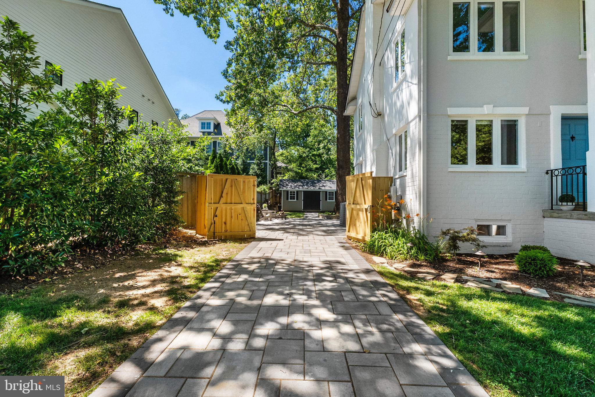 STONELEIGH - Residential