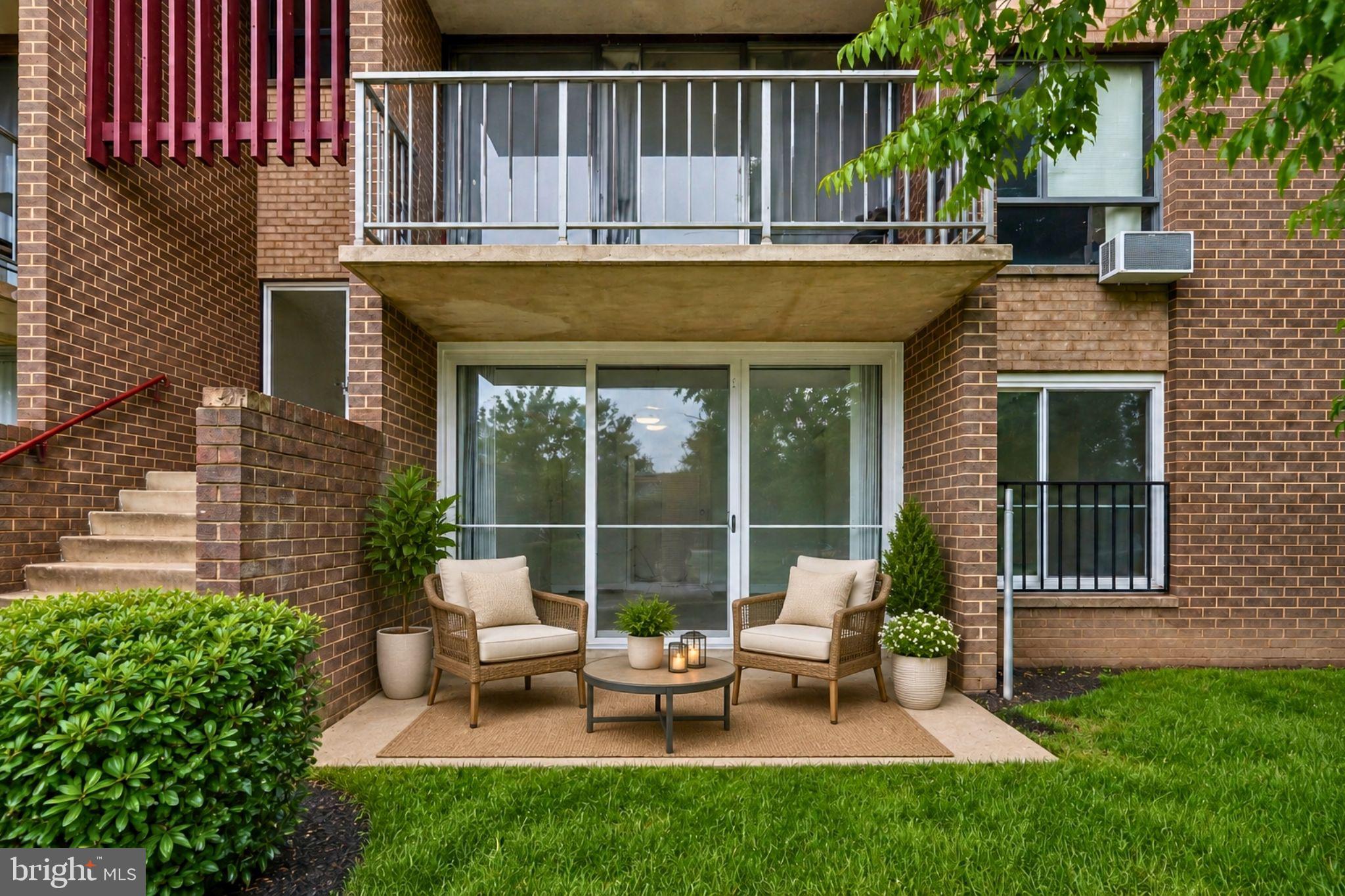BEDFORD TOWNE CONDO - Residential