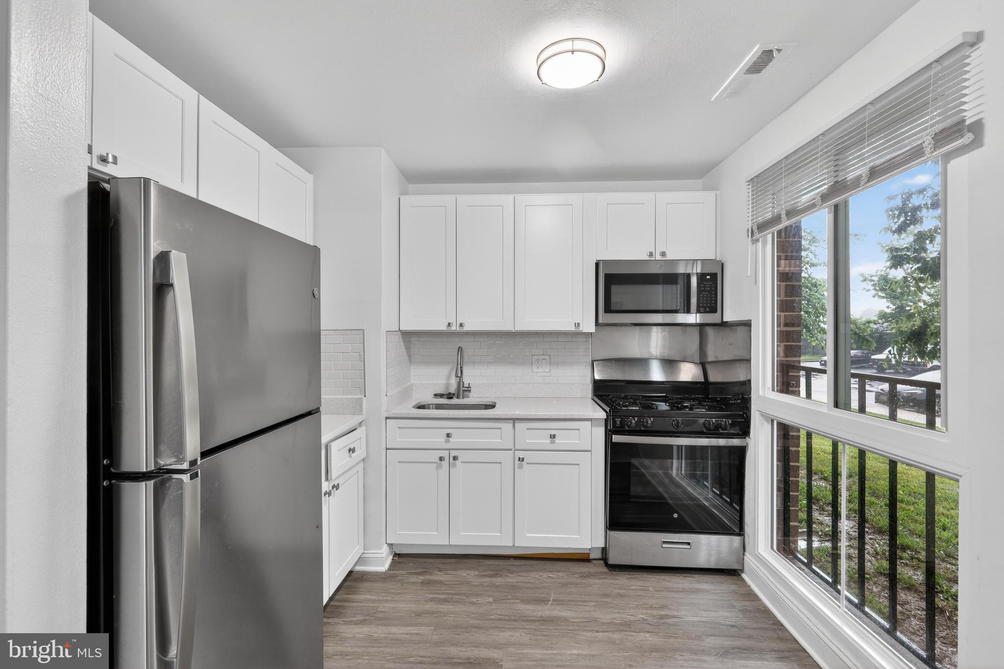 BEDFORD TOWNE CONDO - Residential