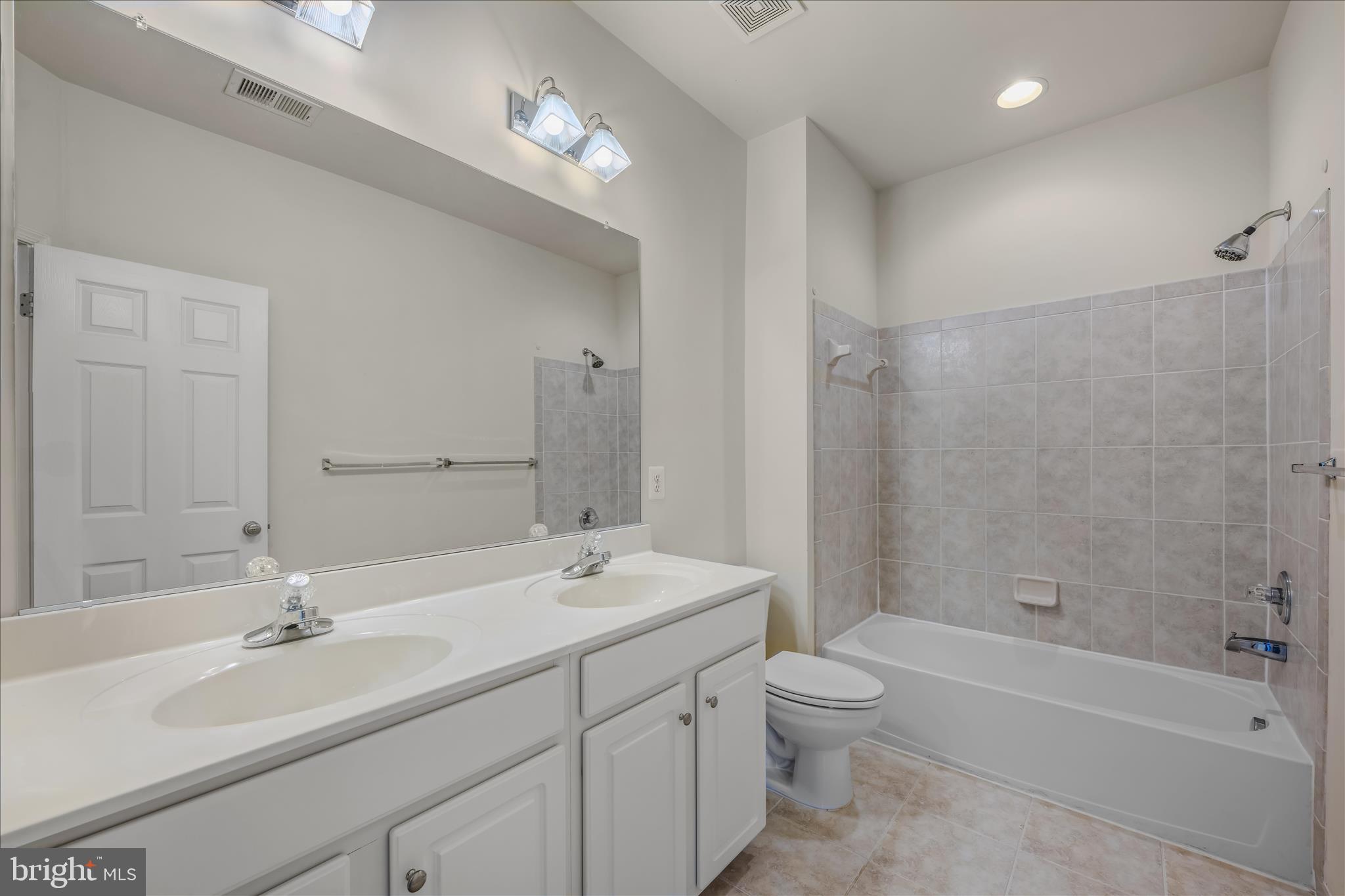 DEERFIELD VILLAGE - Residential