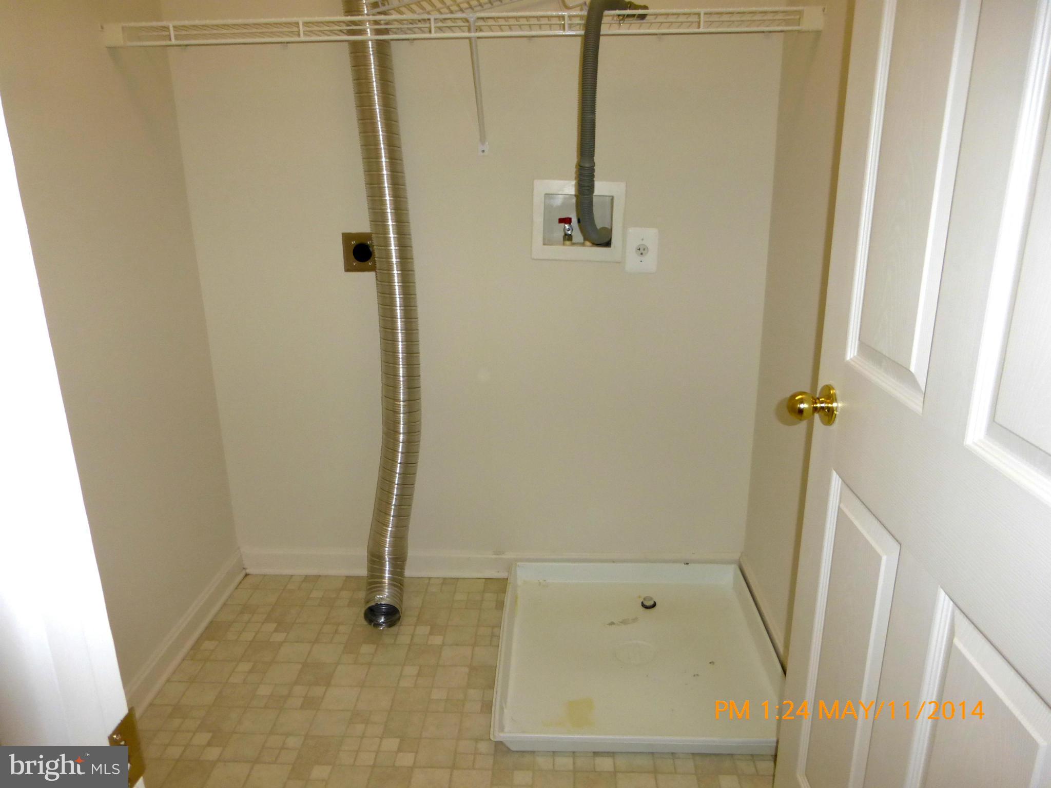 WASHINGTON TRAIL - Residential Lease