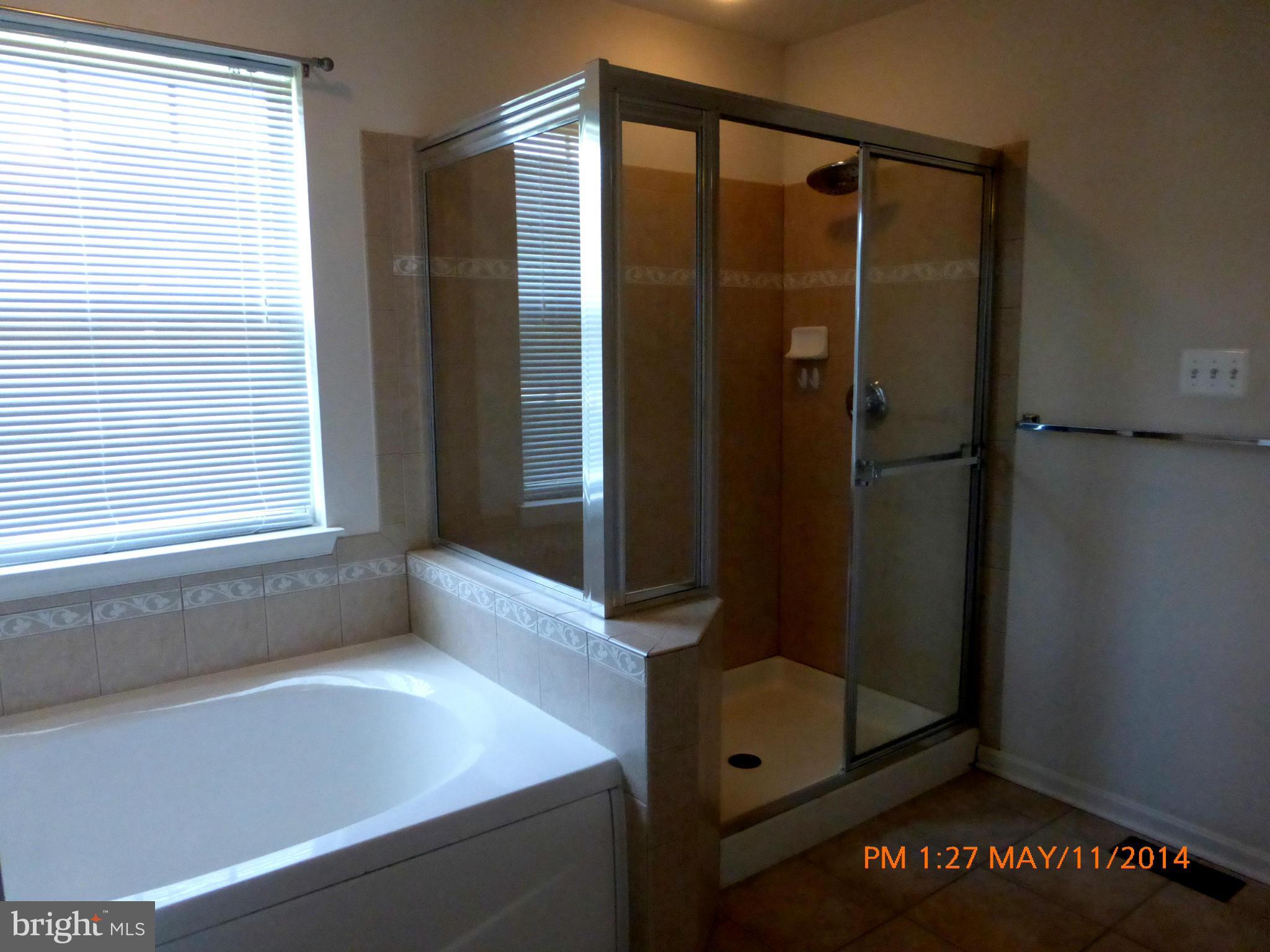 WASHINGTON TRAIL - Residential Lease