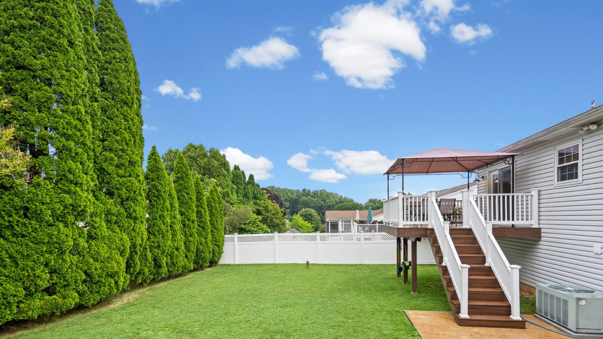 OAKHURST - Residential
