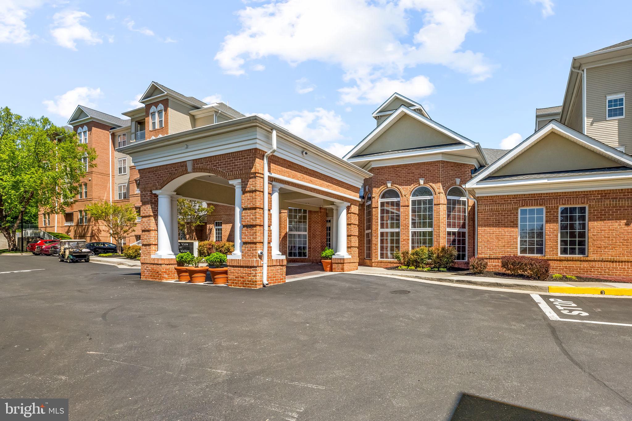 HIGH VIEW AT HUNT VALLEY - Residential