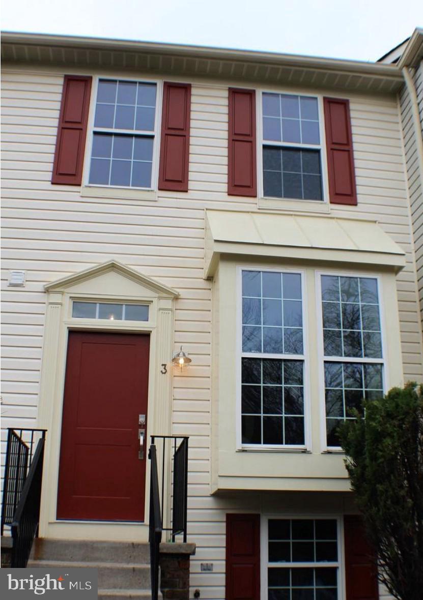 Say hello to 3 Tomahawk Terrace, waiting to be your new dream home or added to your turn-key rental portfolio! This 3 bedroom, 2.5 bathroom 1,702 square foot is truly a peaceful oasis! The main floor has a well maintained kitchen with stainless steel appliances, under cabinet lighting, island with additional storage and a dining area that leads to a full deck. This level also includes a separate living room and powder room. The top floor holds 3 spacious bedrooms with generous closet space and a full bathroom located in the hallway with a double sink and tub. Last but not least the fully finished basement has a backyard walkout, electrical gas fireplace, laundry area, full bathroom with a walk-in shower and tons of extra storage! Conveniently located near shops, public transportation and minutes from schools. Come see your new home today!