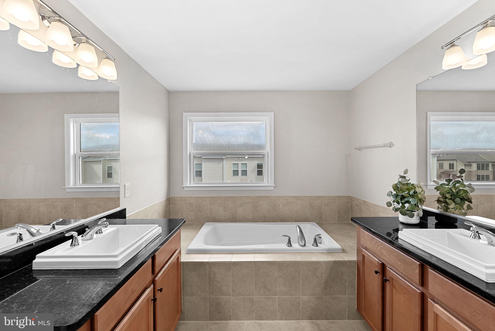 BRAMBLETON LANDBAY 2 - Residential