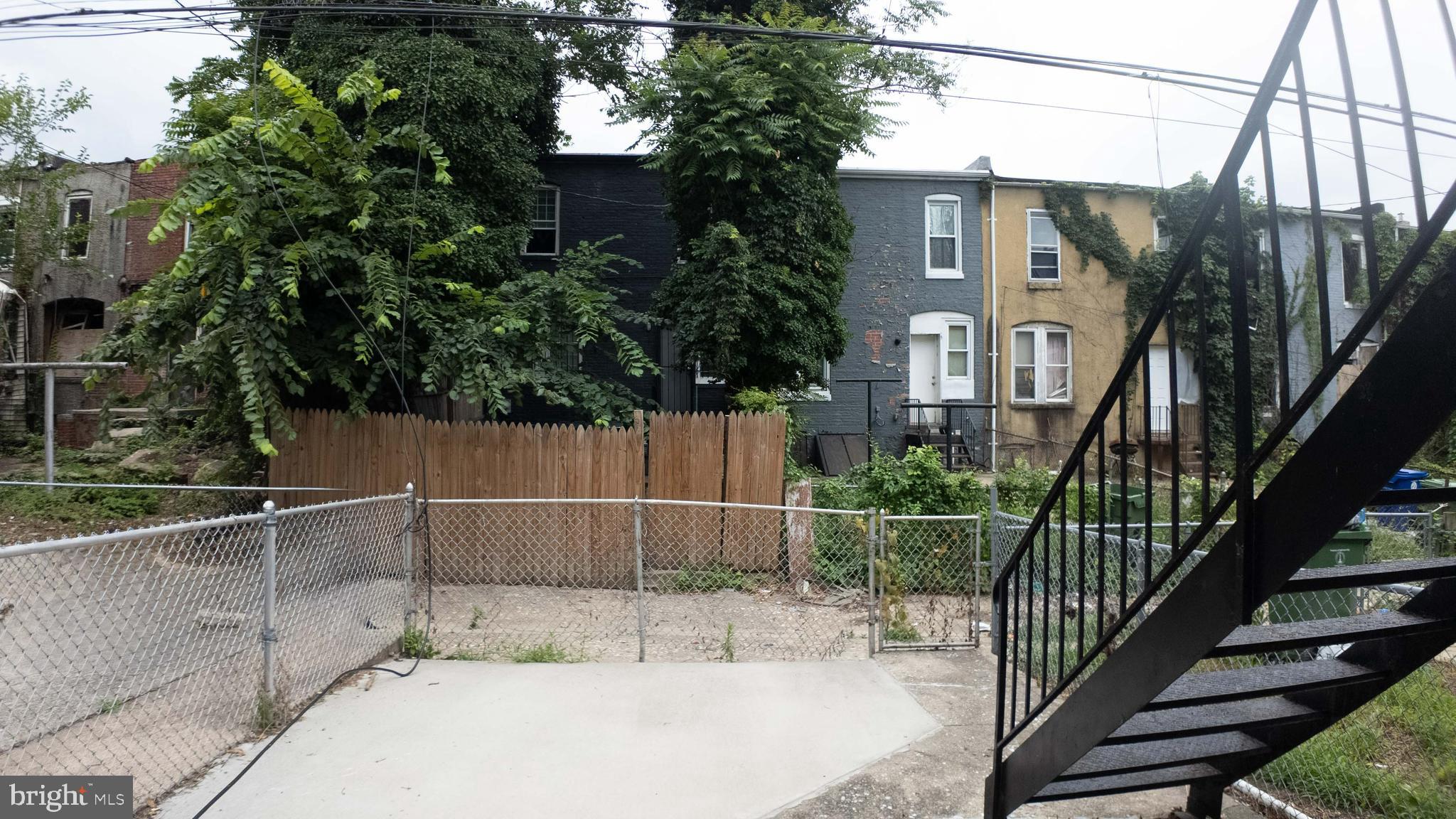 ROSEMONT - Residential