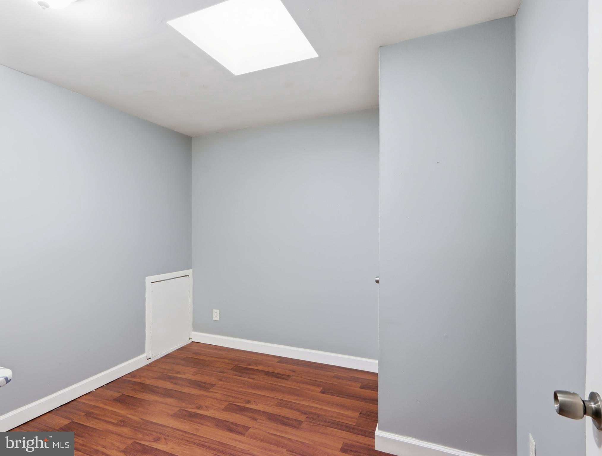 ROSEMONT - Residential