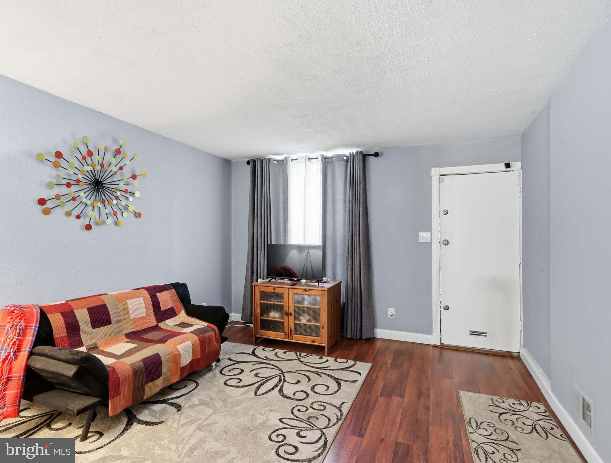 ROSEMONT - Residential