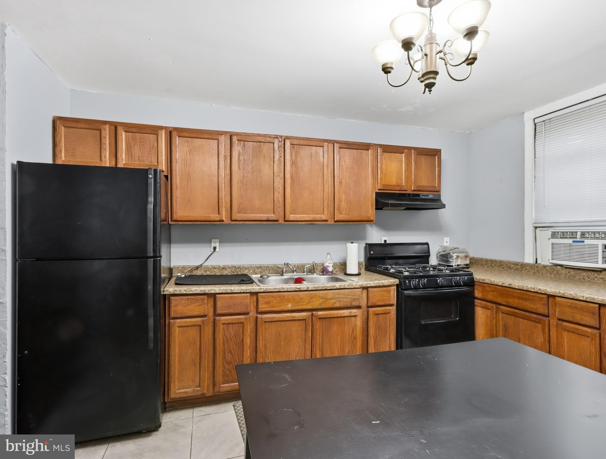 ROSEMONT - Residential