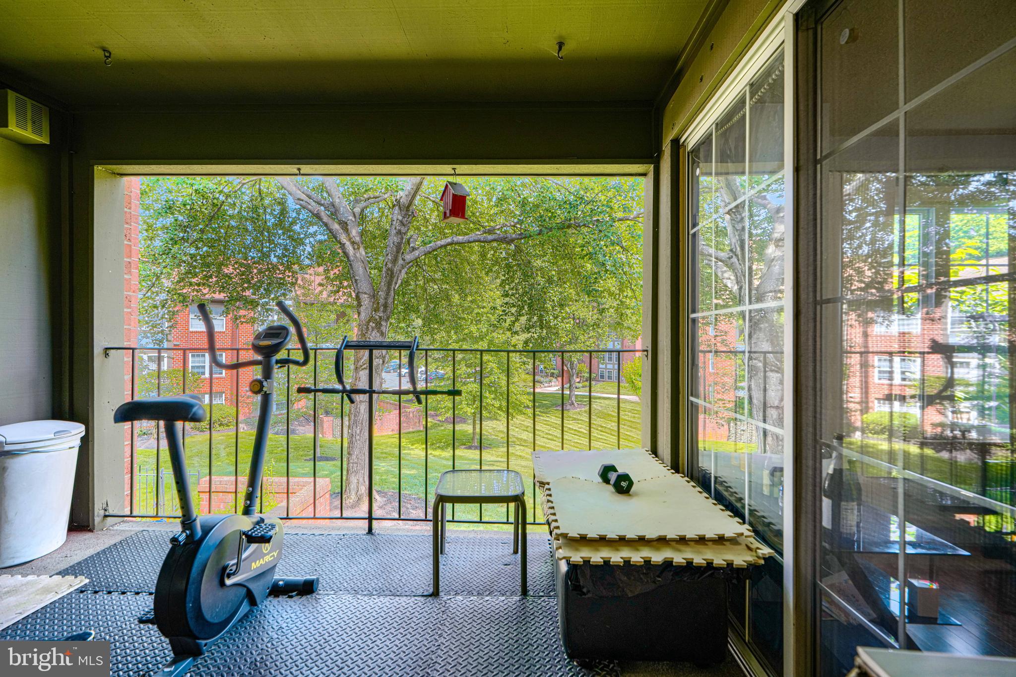 THE FALLS GARDEN - Residential