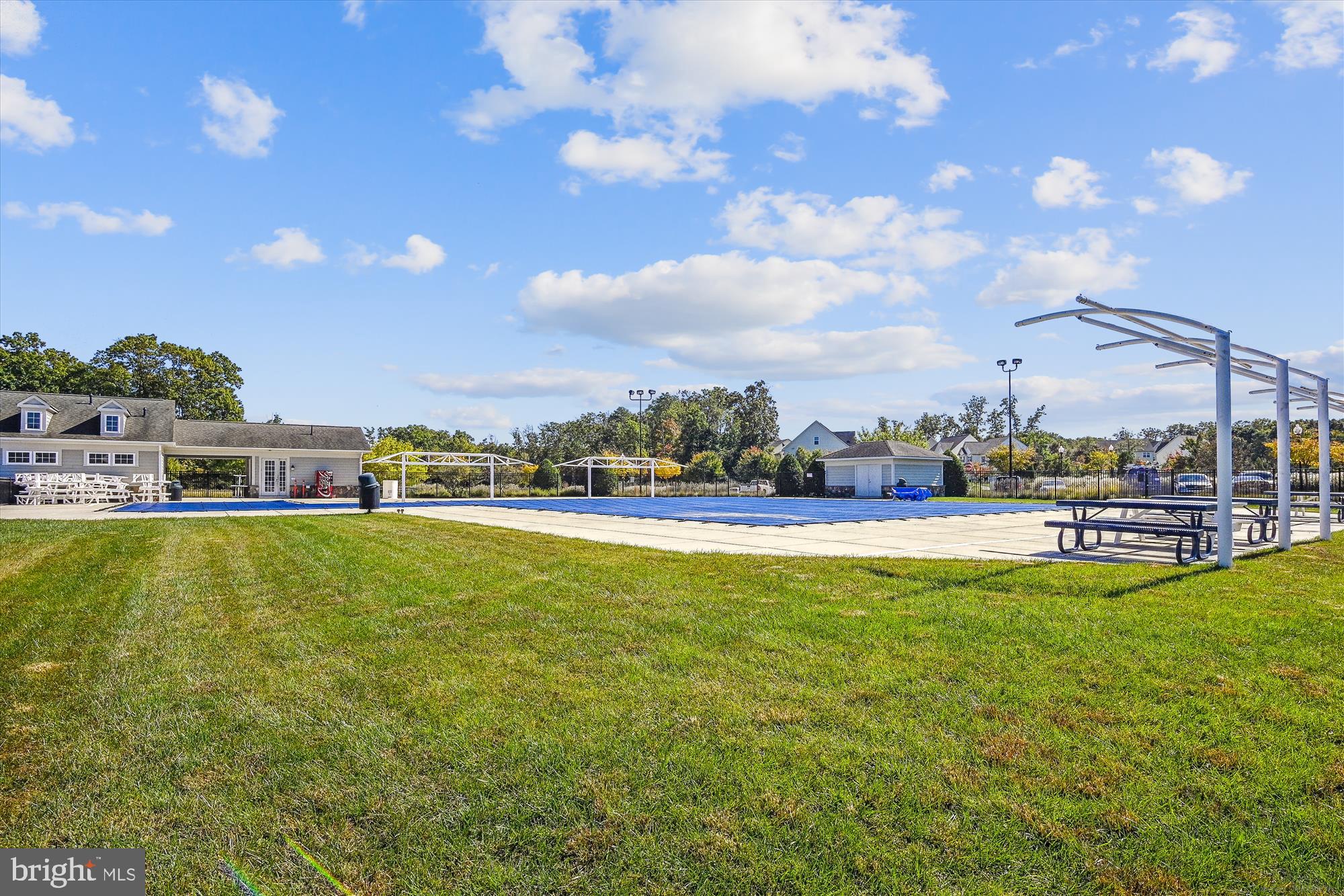TANYARD SPRINGS - Residential