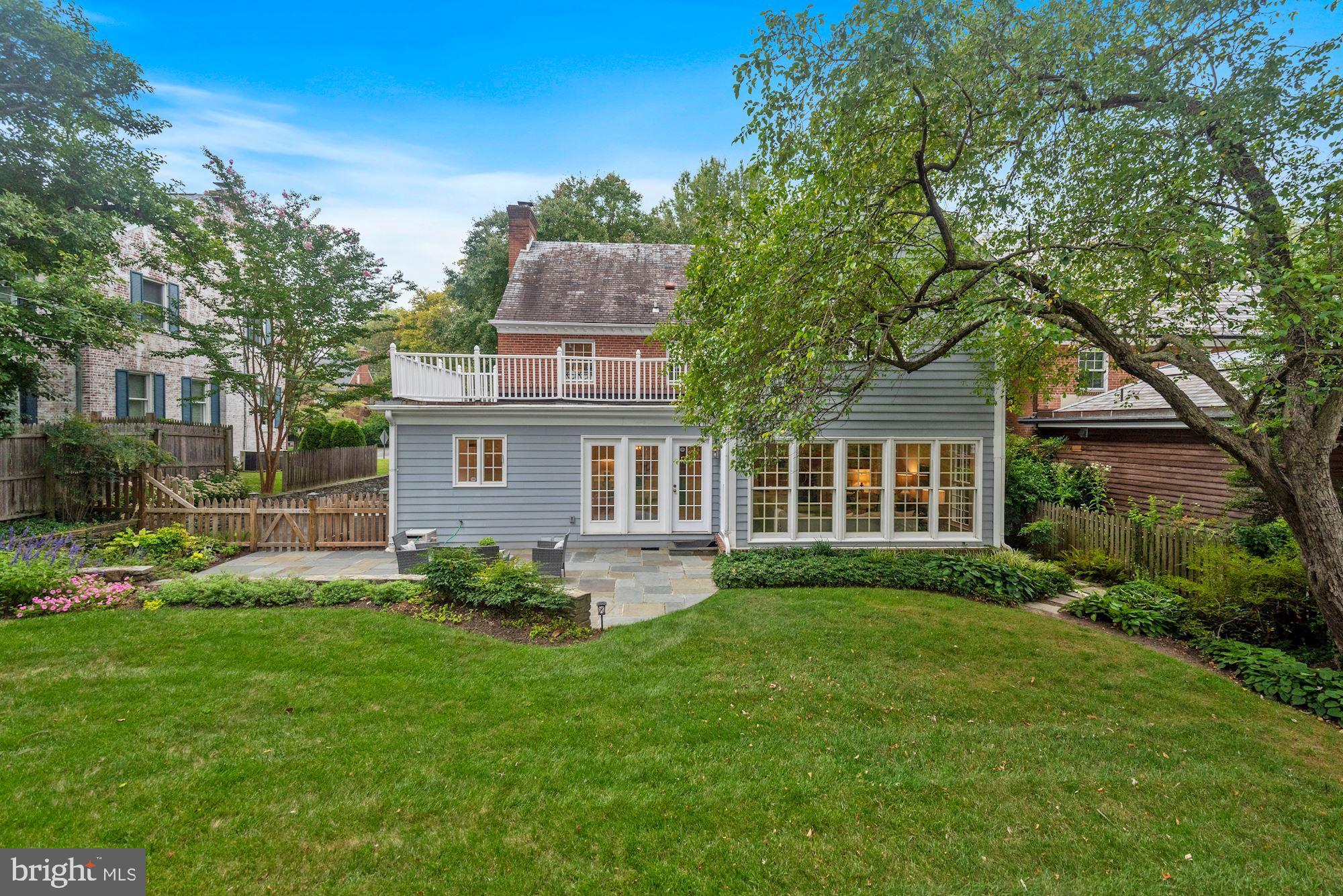 CHEVY CHASE VILLAGE - Residential