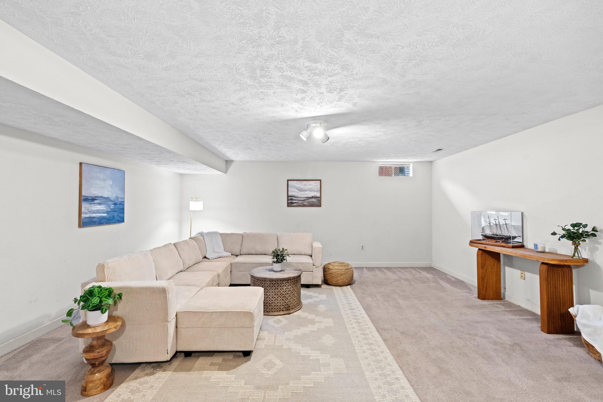LITTLE ROCKY RUN - Residential