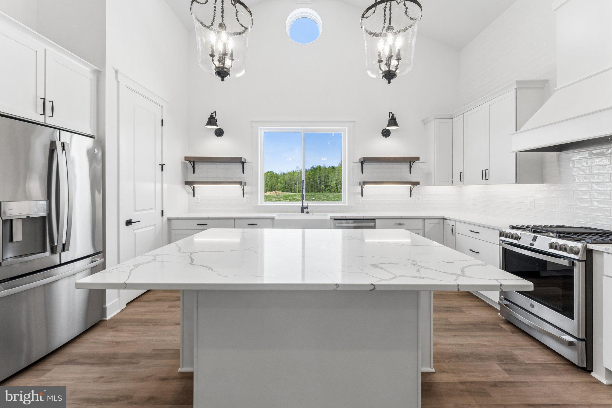FOUR SEASONS AT KENT ISLAND - Residential