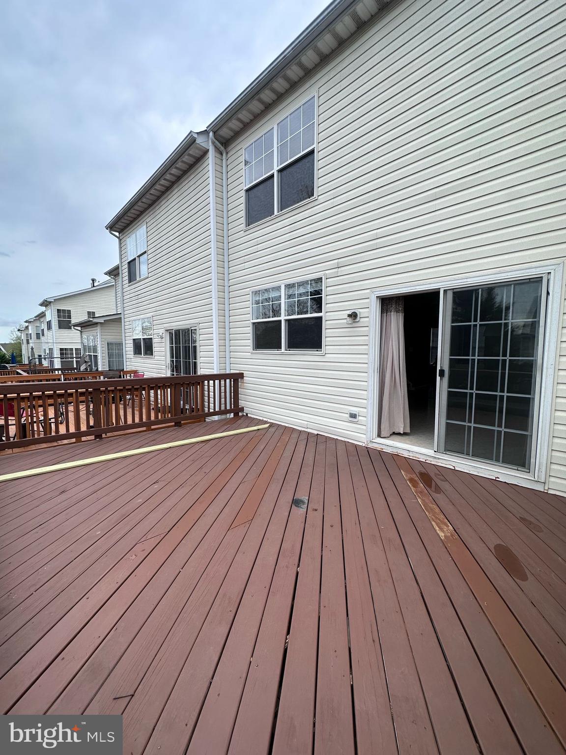 BLOOMS MILL - Residential Lease