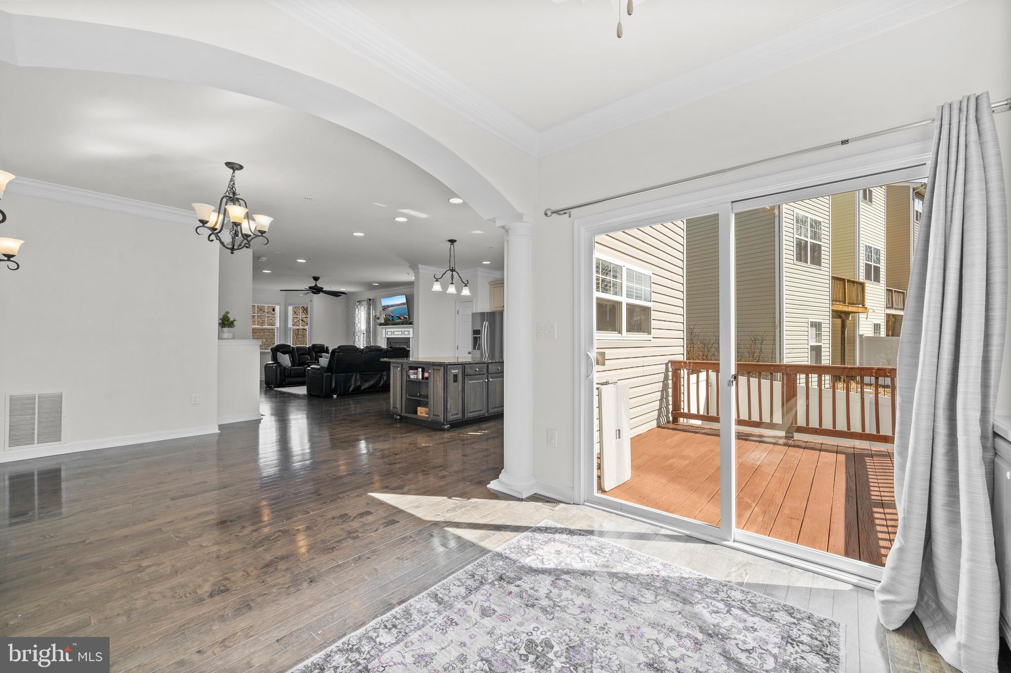 OAK TREE LANDING - Residential