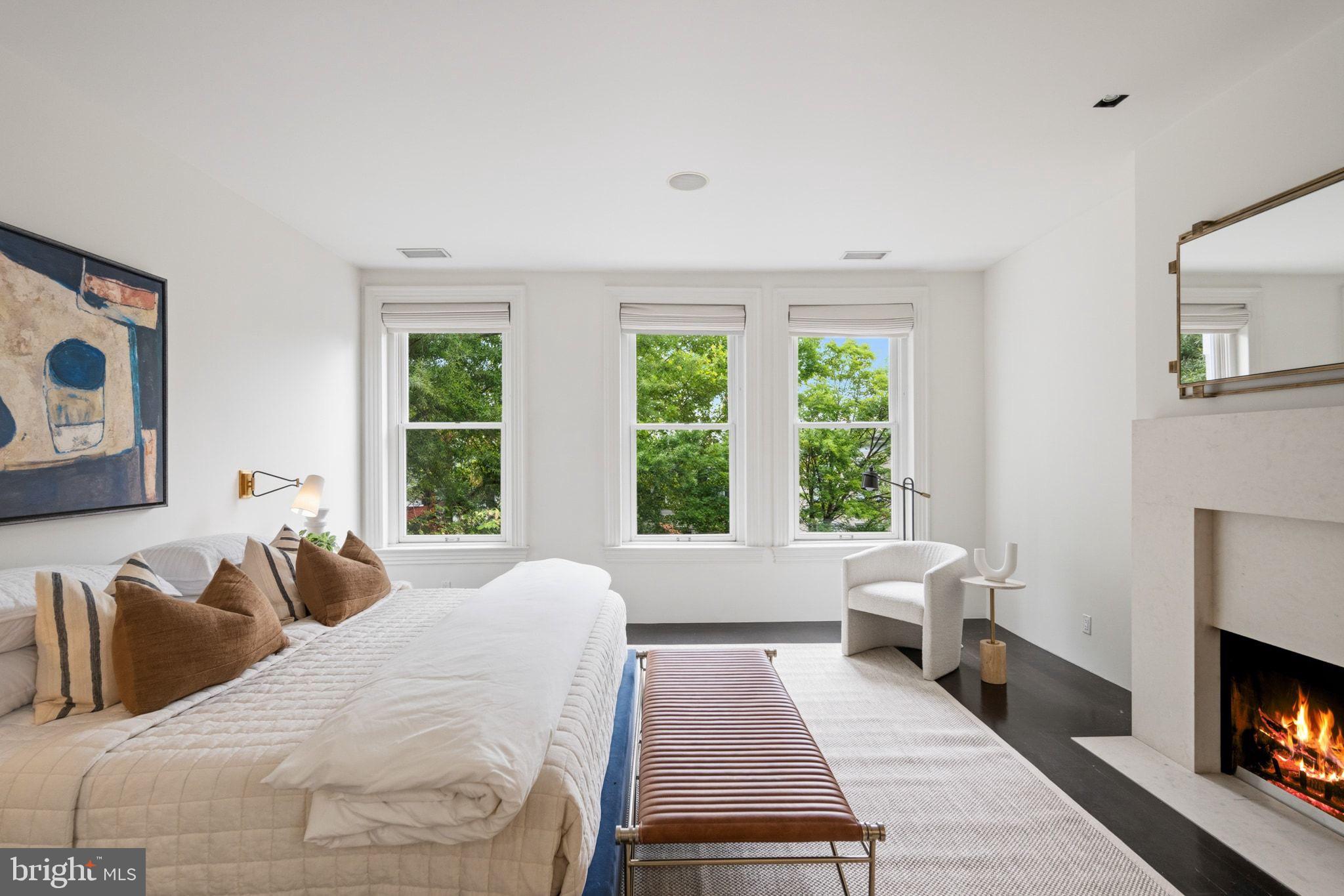 GEORGETOWN - Residential
