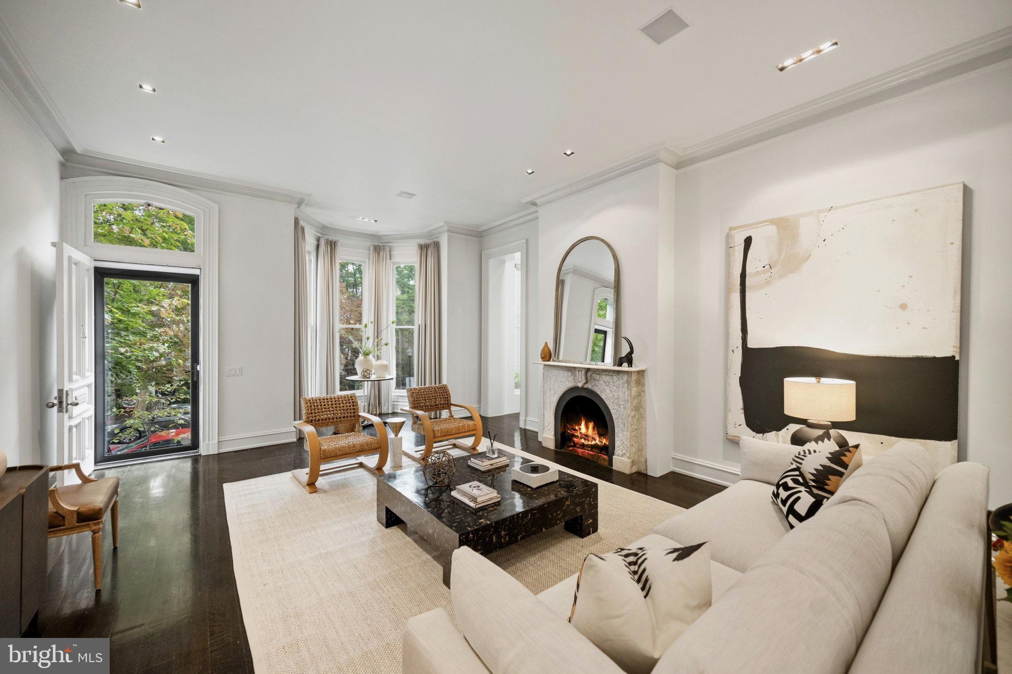 GEORGETOWN - Residential