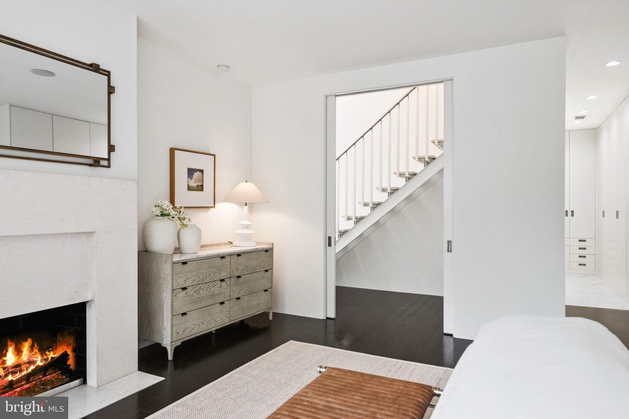 GEORGETOWN - Residential