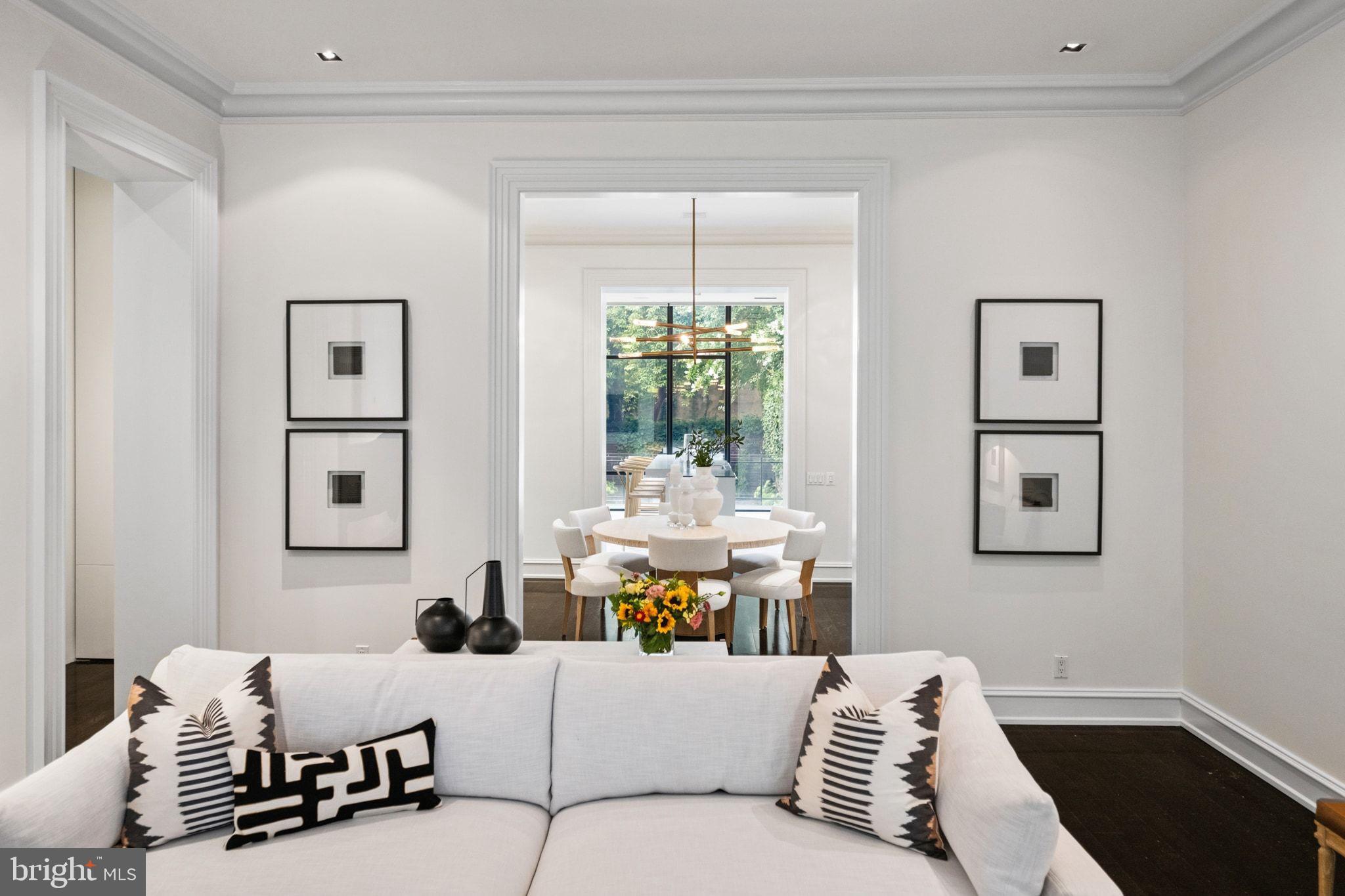 GEORGETOWN - Residential