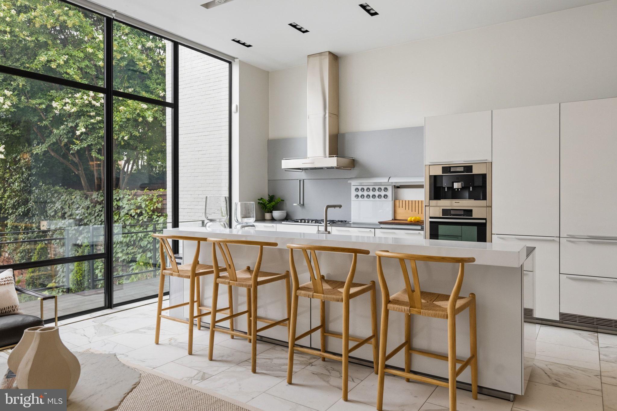 GEORGETOWN - Residential