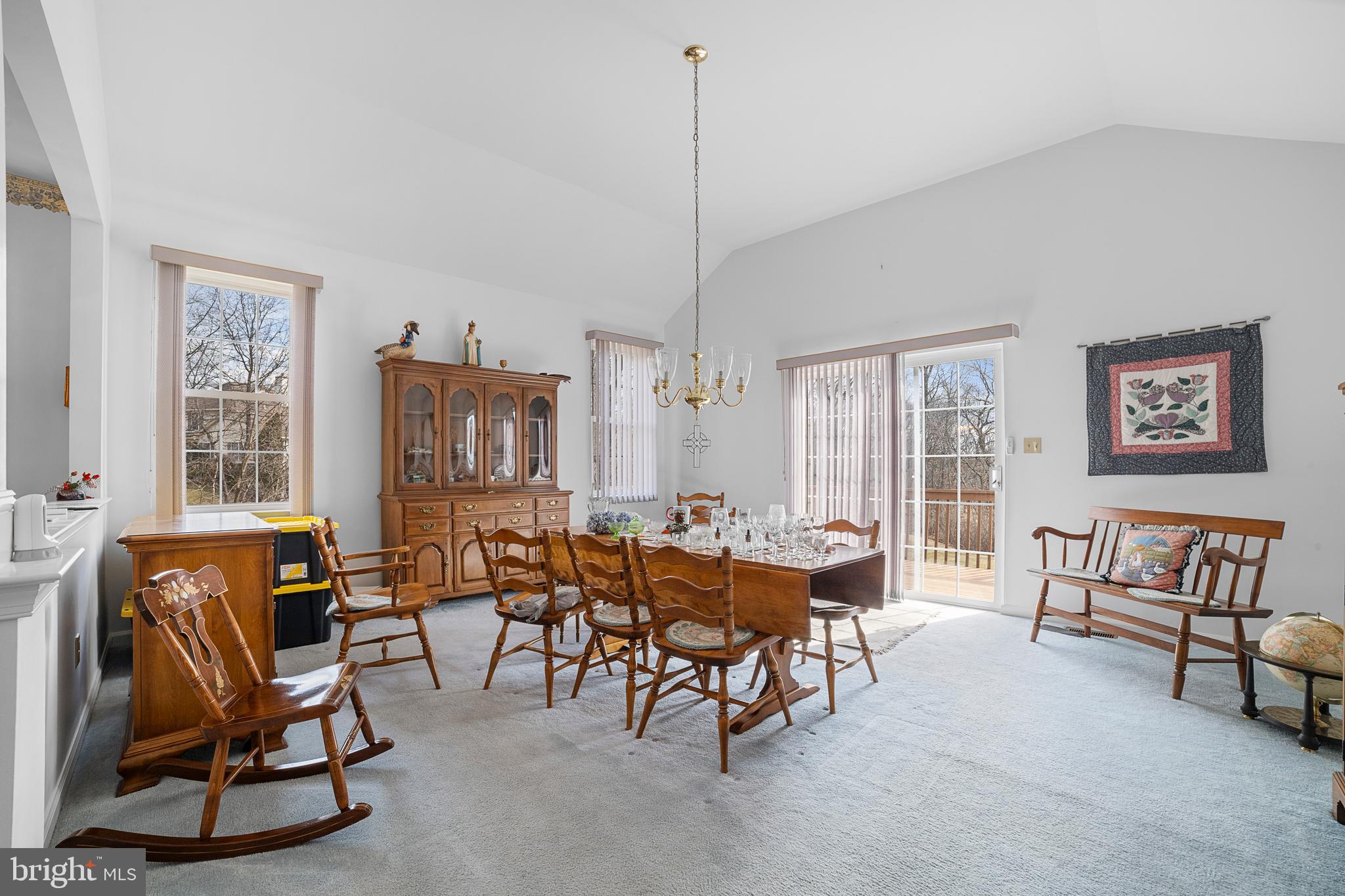 KINGSFIELD - Residential