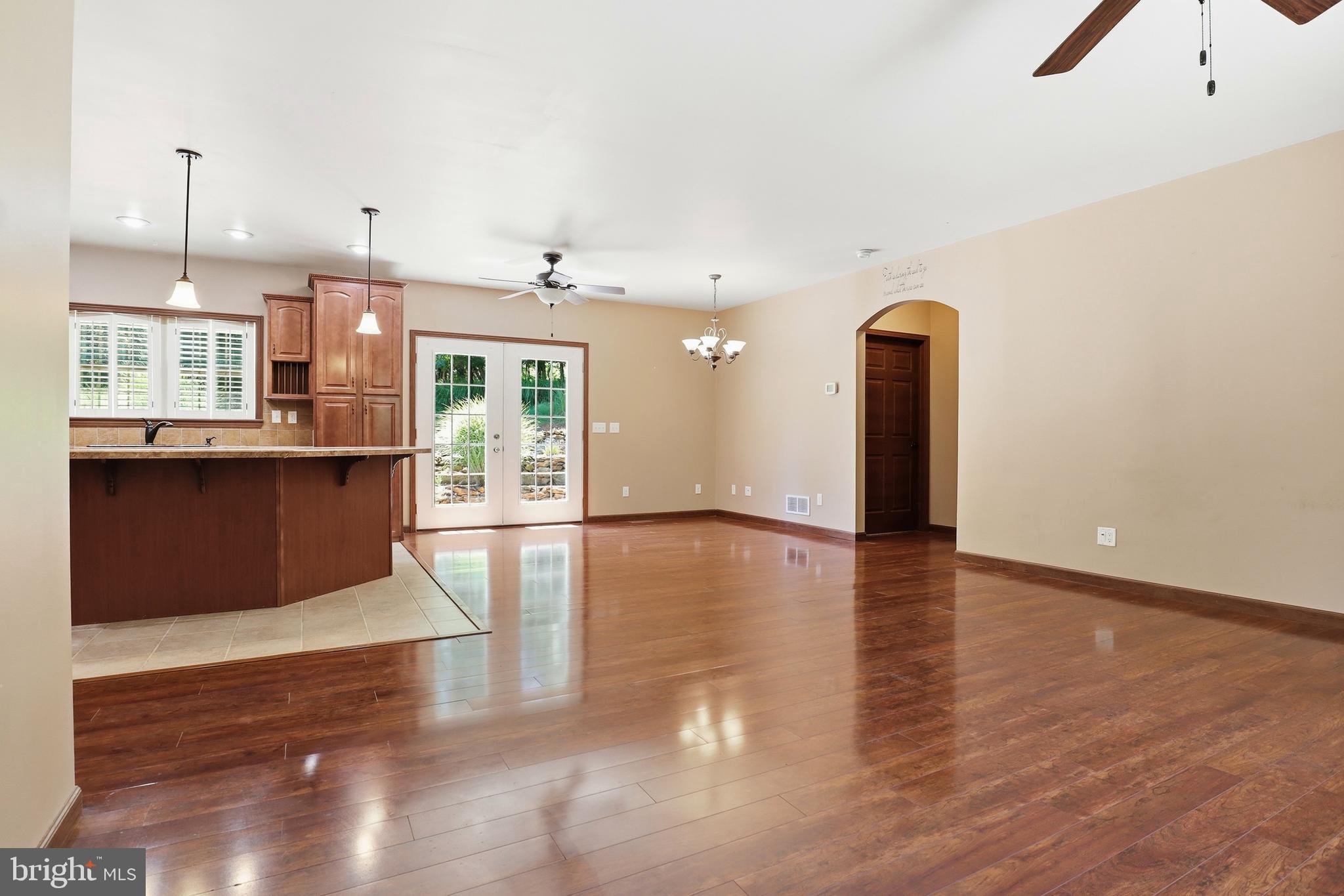 LOWER WINDSOR TWP - Residential