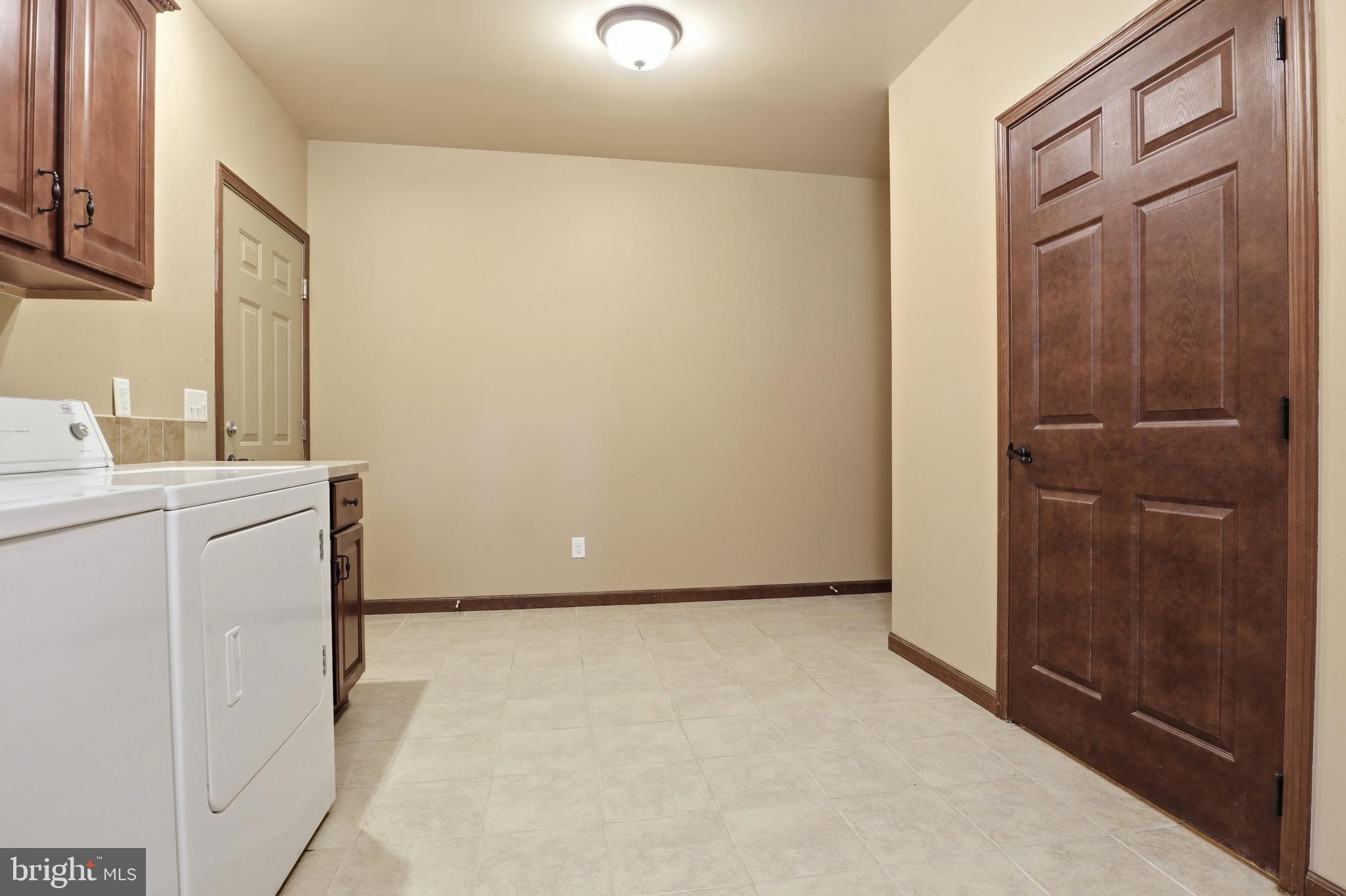 LOWER WINDSOR TWP - Residential