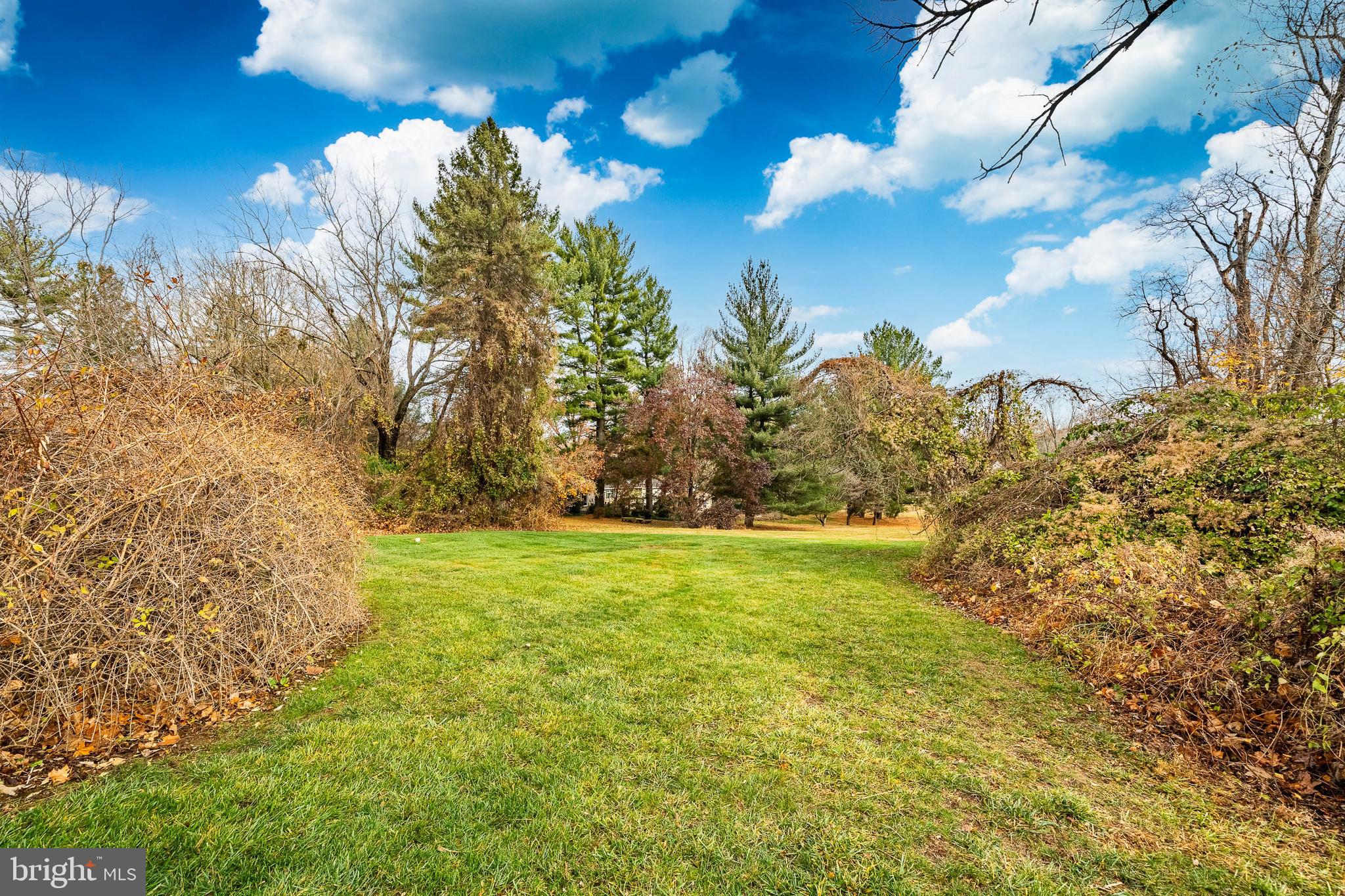 FAIRVILLE - Residential