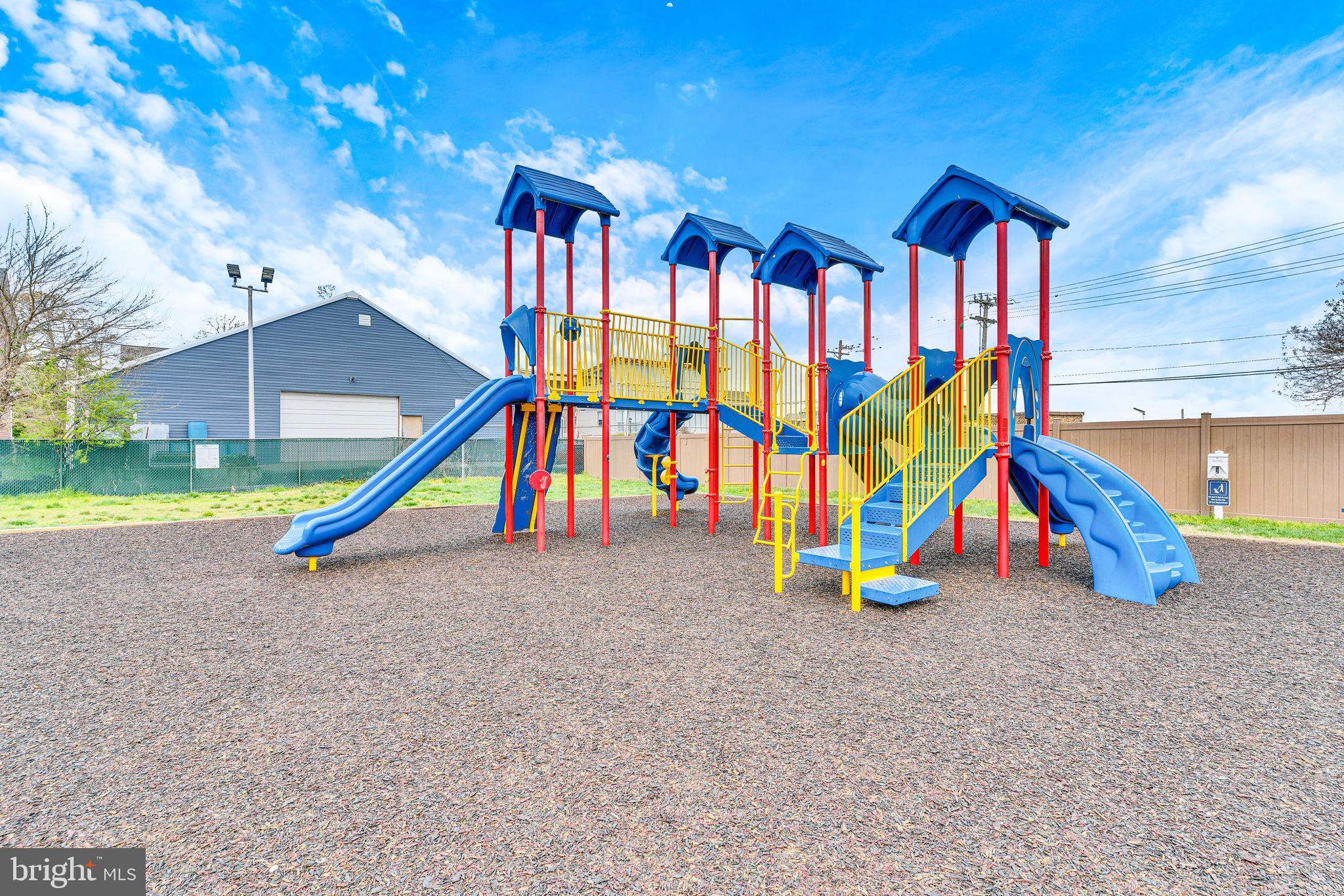 SYCAMORE RIDGE - Residential