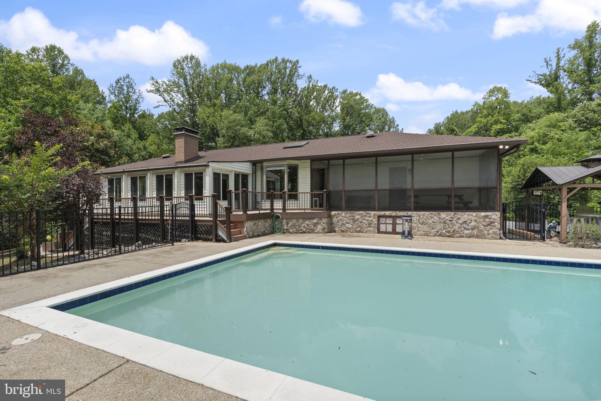 SYCAMORE RIDGE - Residential
