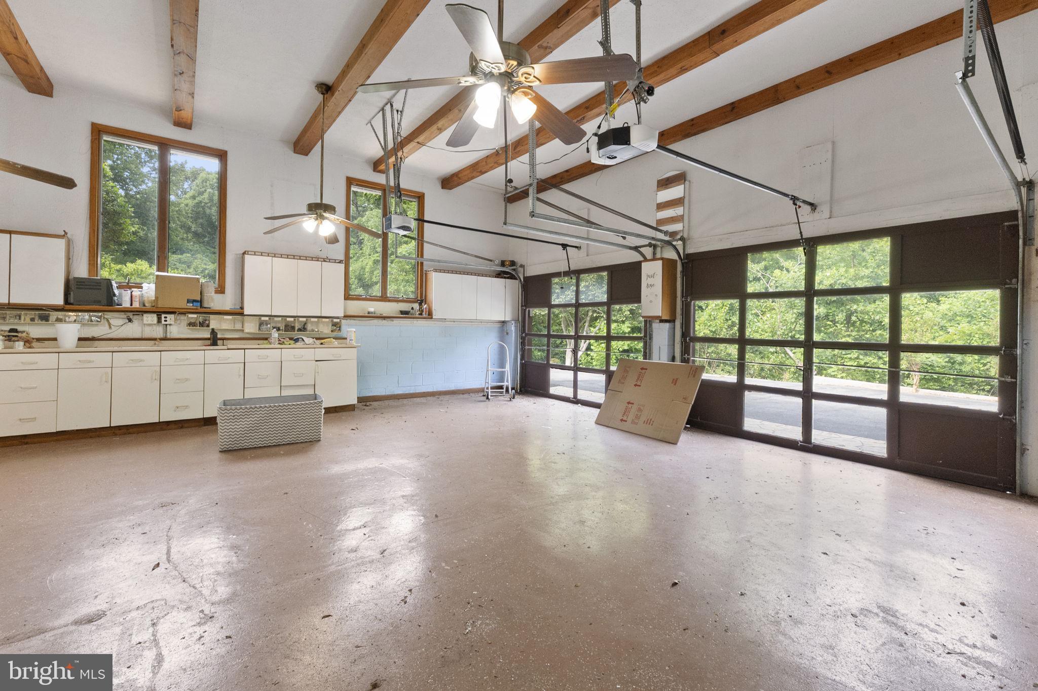 SYCAMORE RIDGE - Residential