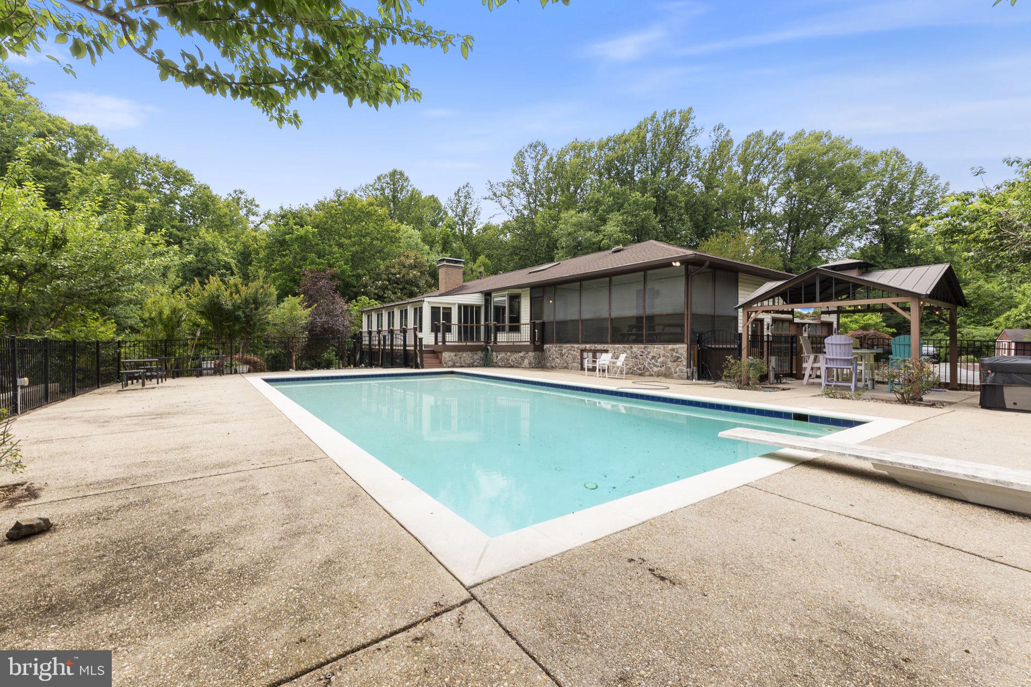 SYCAMORE RIDGE - Residential