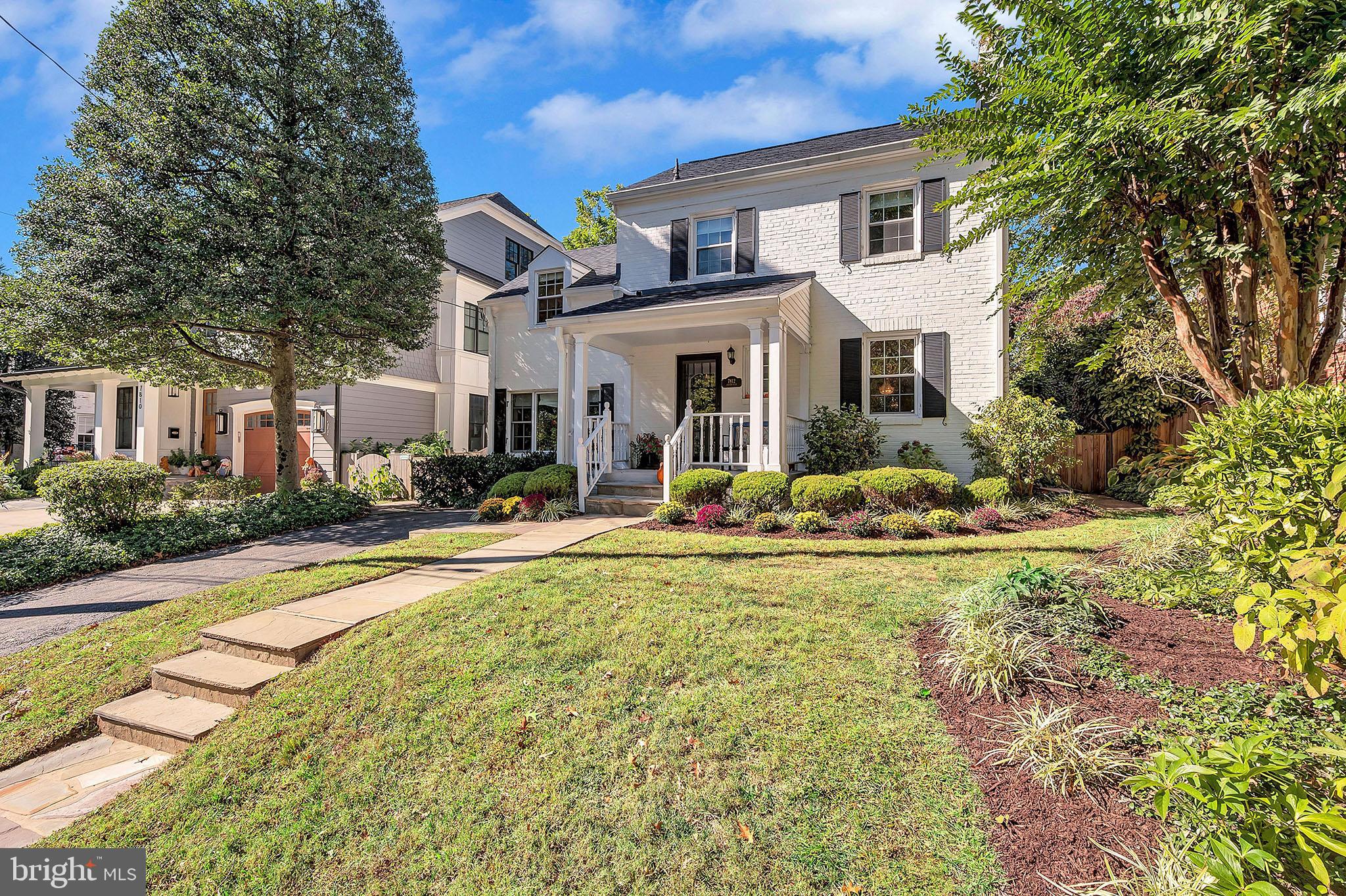 HUNTINGTON TERRACE - Residential